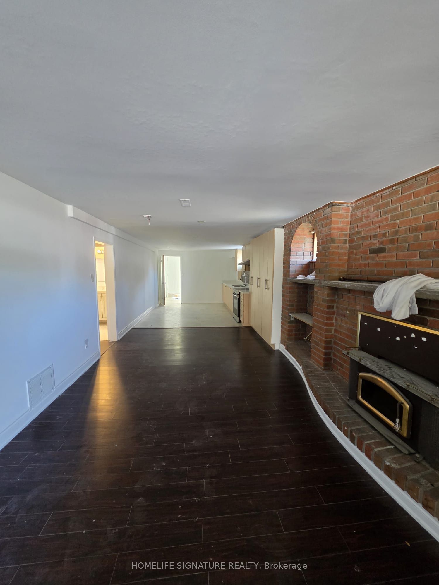 Unit Basement - 22 Medina Place, Brampton 3