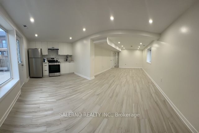 Unit Lower - 23 Redhill Avenue, Toronto 3