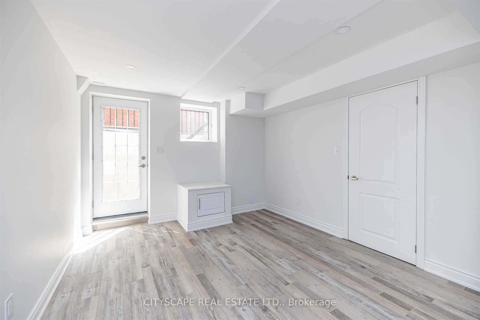 Unit Bsmt - 50 Humberside Avenue, Brampton 3