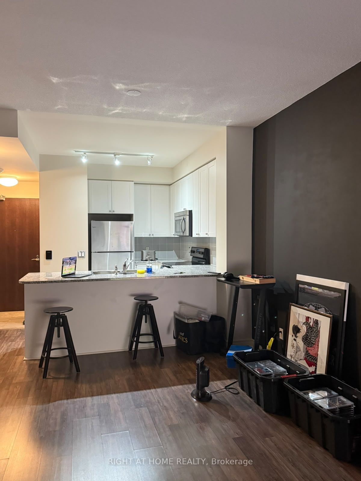 Unit 2318 - 339 rathburn Road W, Mississauga 3