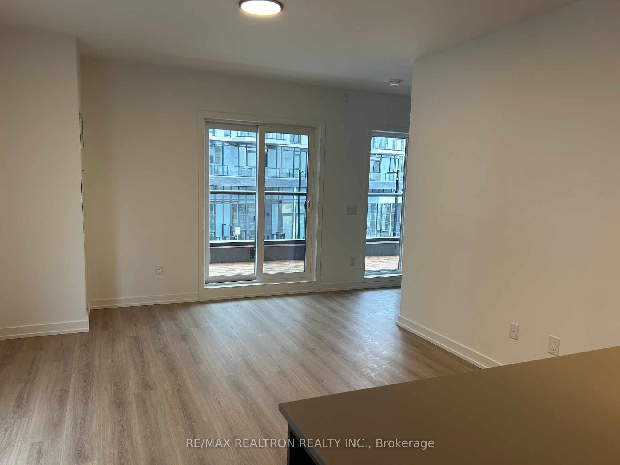 Unit 15 - 20 Lagerfeld Drive, Brampton 5