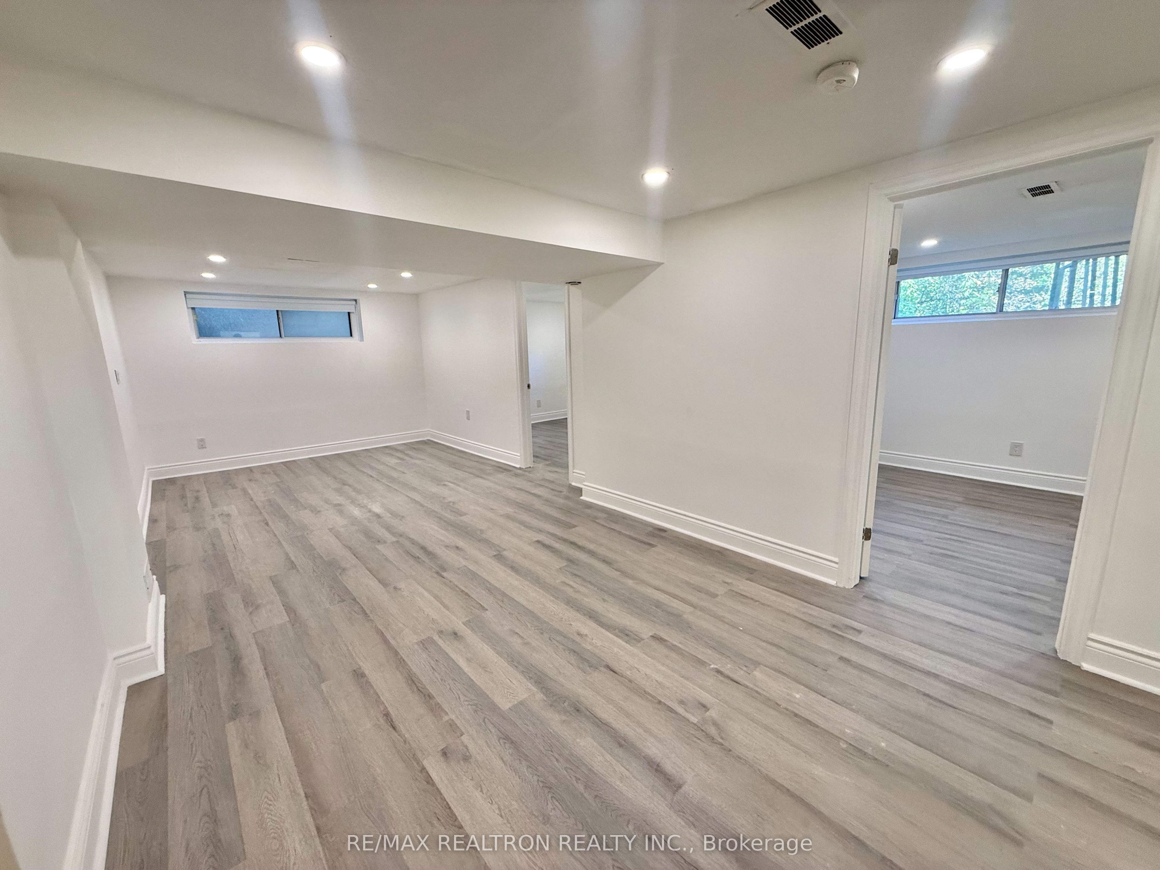 Unit Basement - 41 Brixham Terrace, North York 2