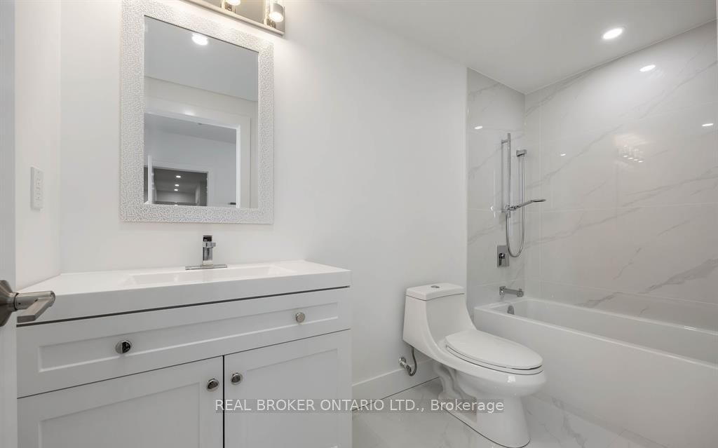 Unit 5 - 14 Hatfield Crescent, Etobicoke 5