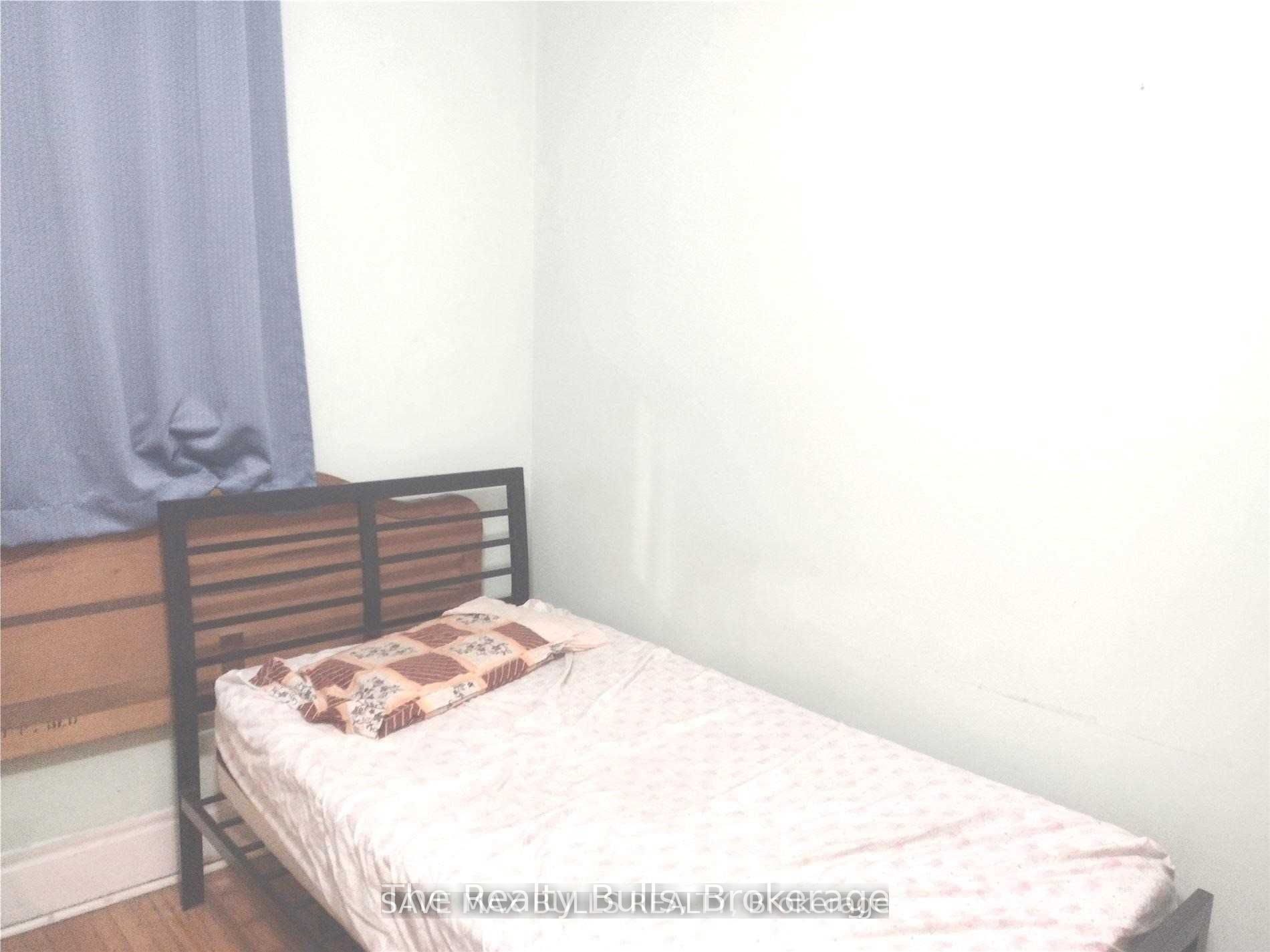 Unit 3 - 285 King Street W, Hamilton 4