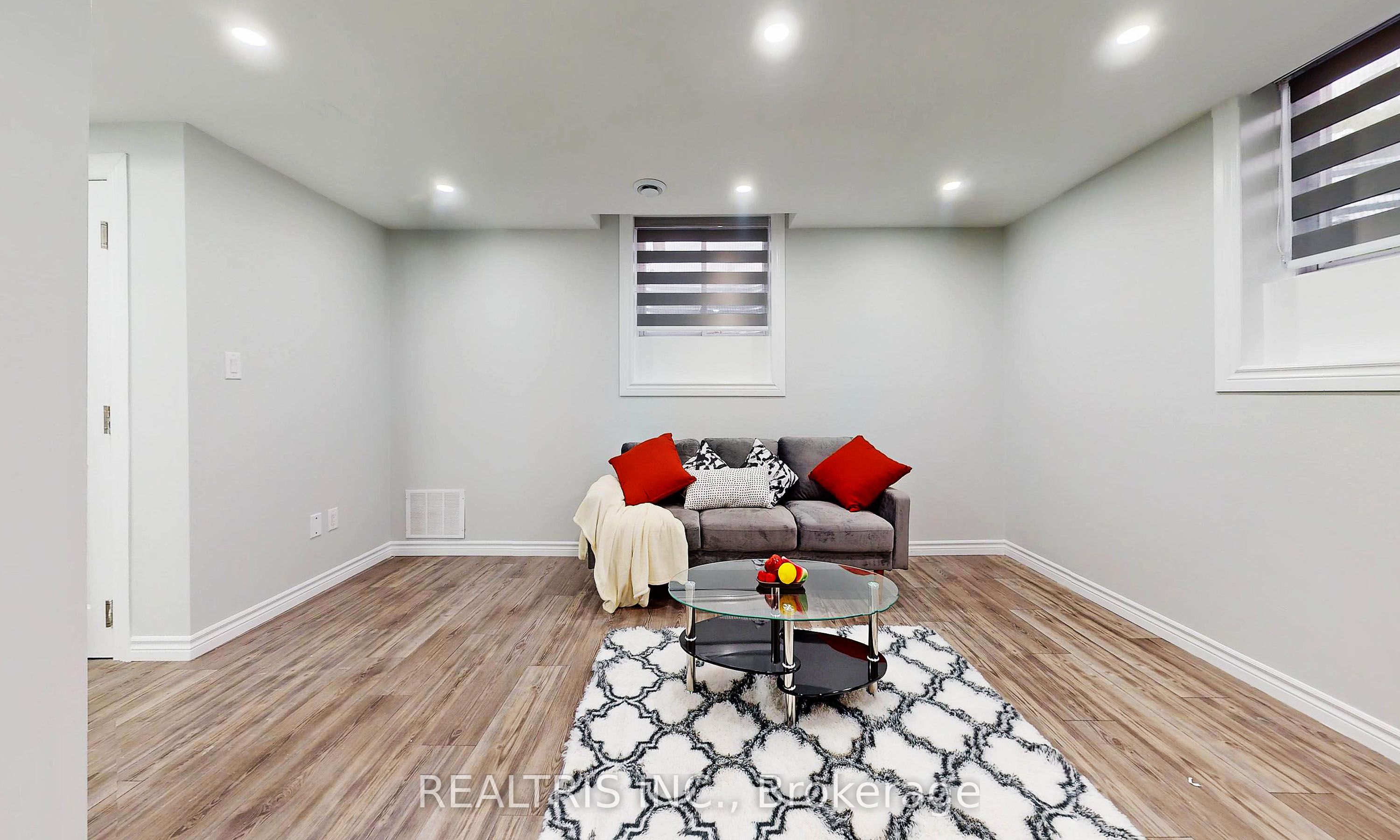 Unit Lower - 85 Eaglecrest Street, Kitchener 4