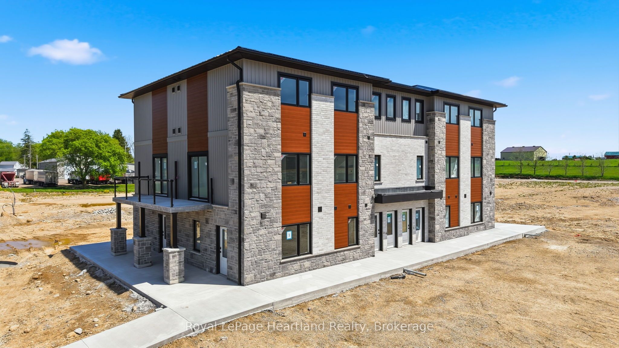 Unit 6 - 15 Cassidy Street, South Bruce 2