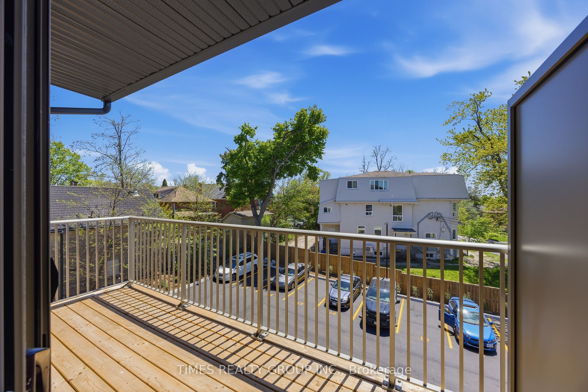 Unit 202 - 369 Hunter Street W, Peterborough 5