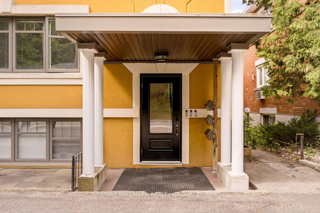 Unit 3 - 34 Lavergne Street, Ottawa 2