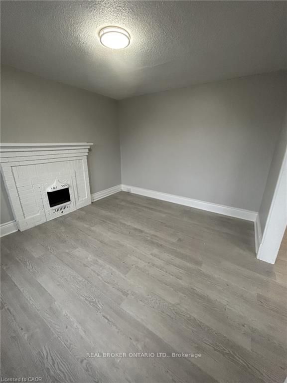 Unit 6 - 983 Main Street E, Hamilton 4