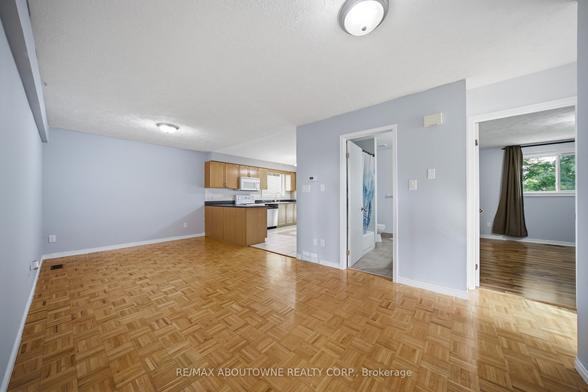 Unit Upper - 146 Bankside Drive N, Kitchener 4