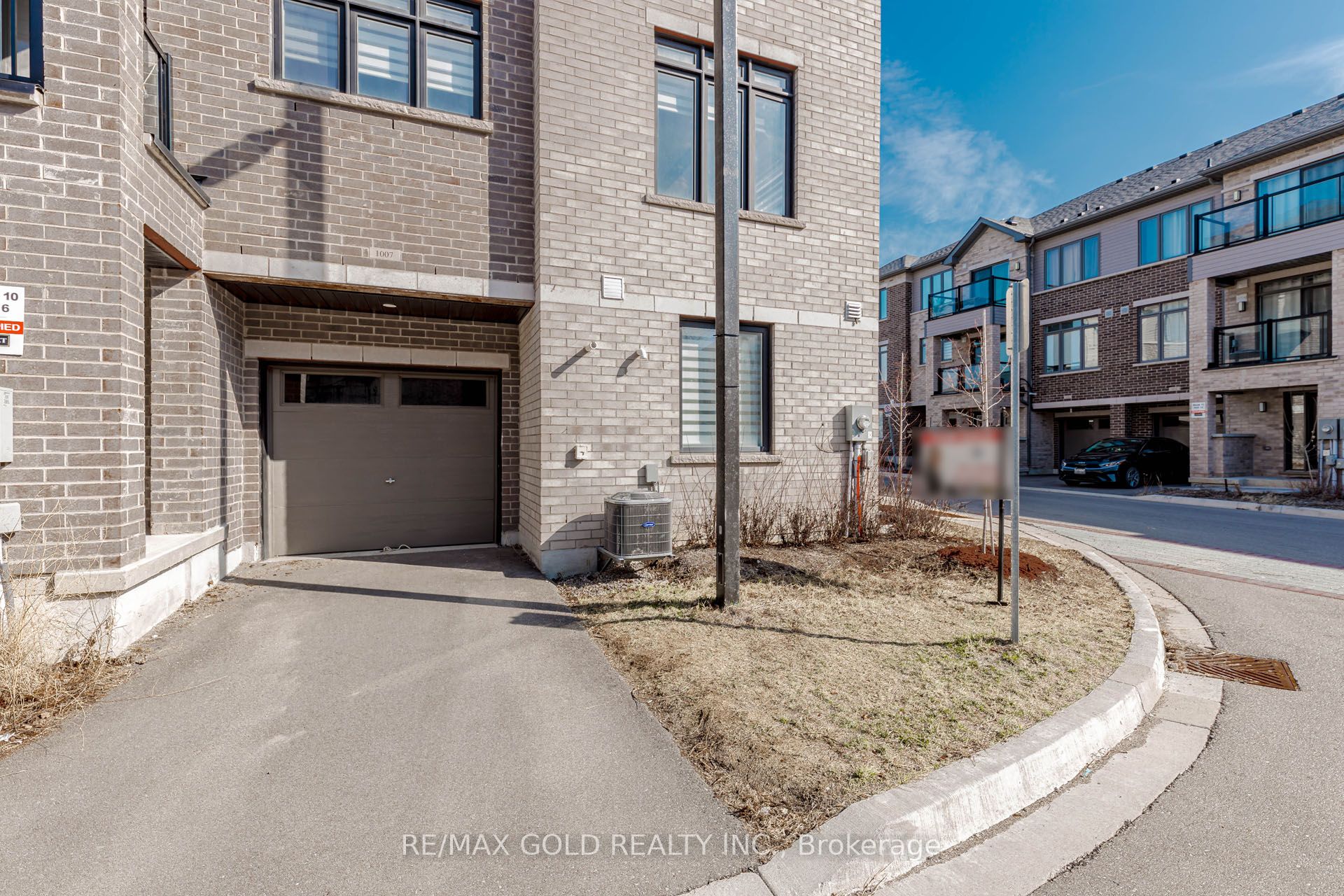 Unit 1007 - 585 COLBORNE Street, Brantford 4