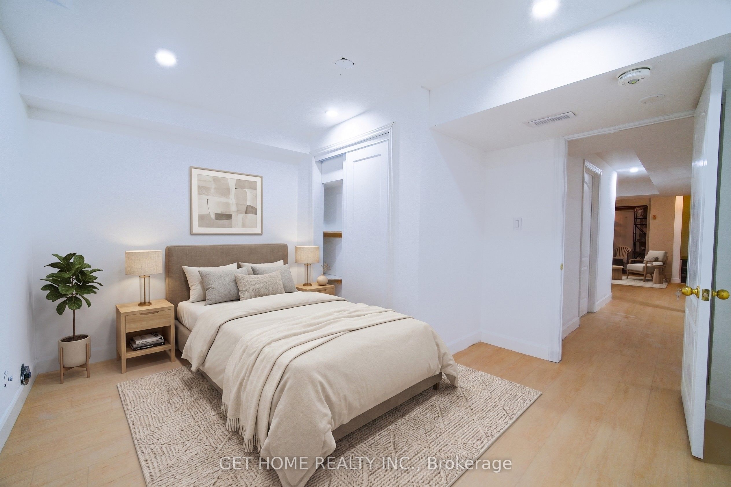 Unit Bsmt - 18 Dewsbury Way, Stoney Creek 5