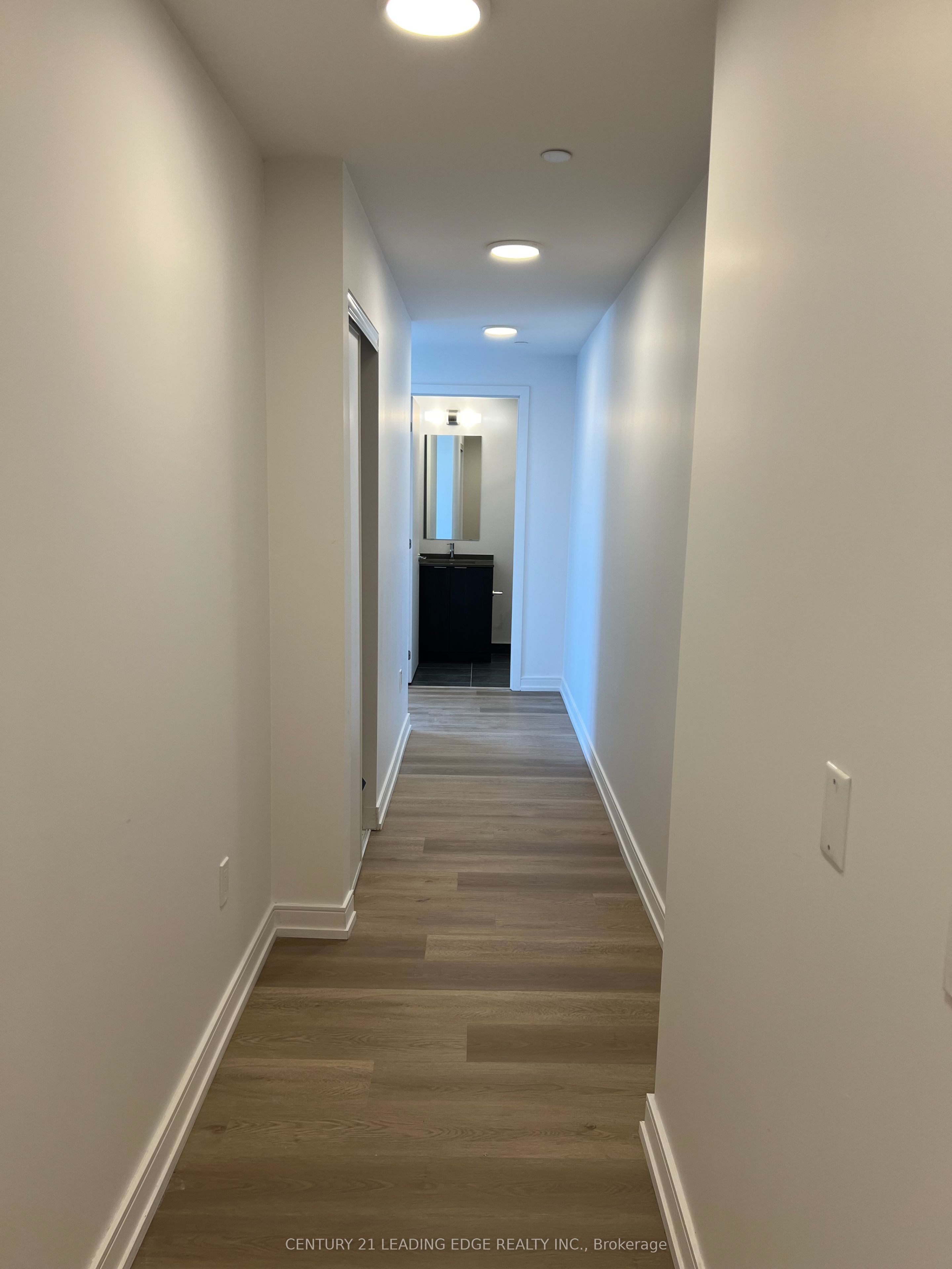 Unit 1510 - 1 Jarvis Street, Hamilton 5