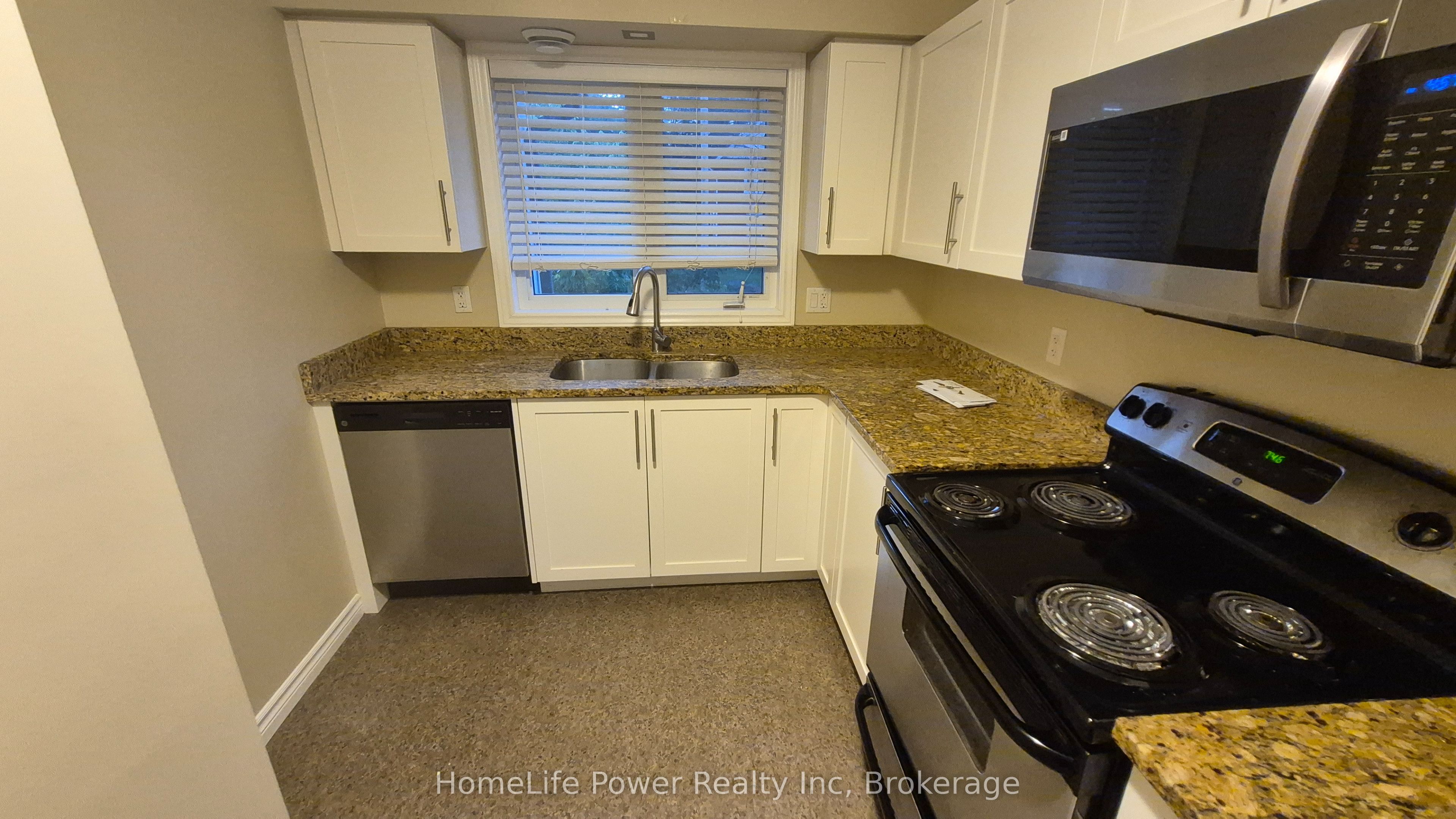 Unit 5 - 225 Riddell Street, Woodstock 3