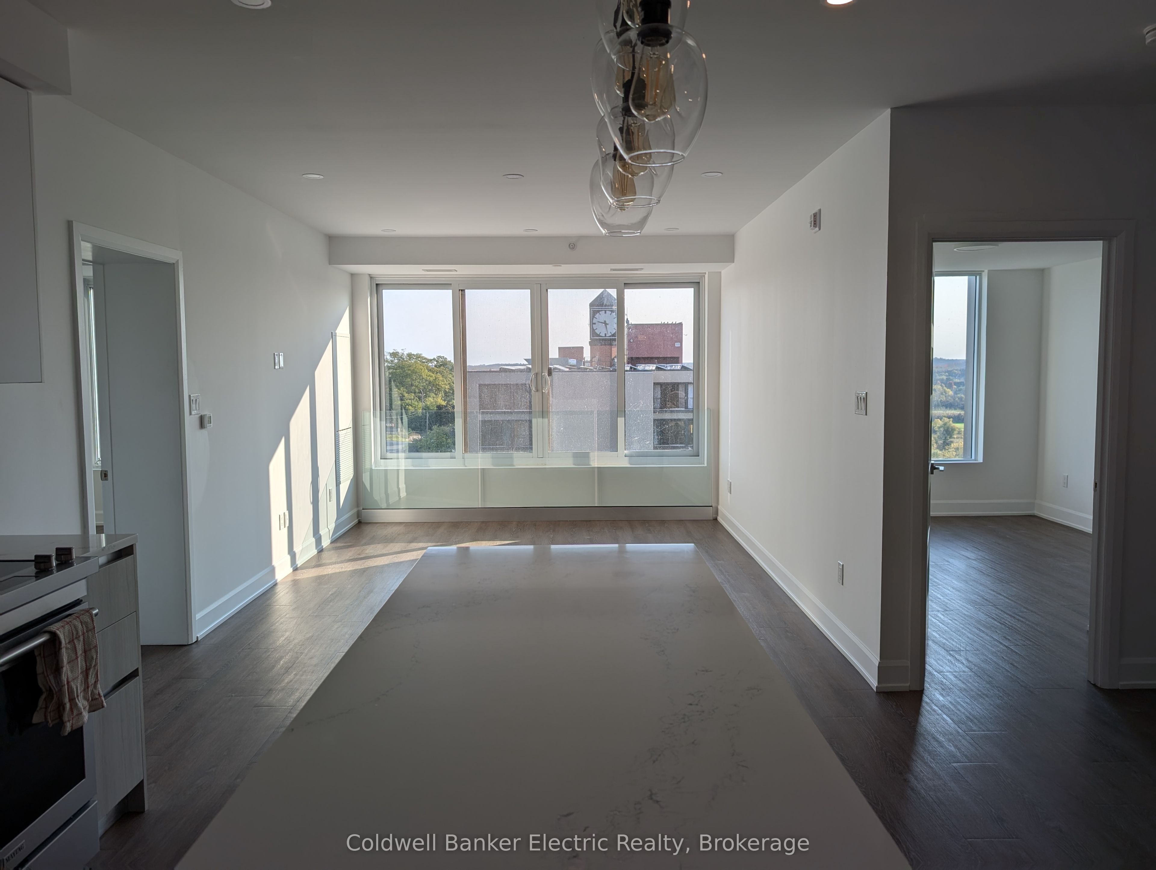 Unit 802 - 195 Hunter Street E, Peterborough 5