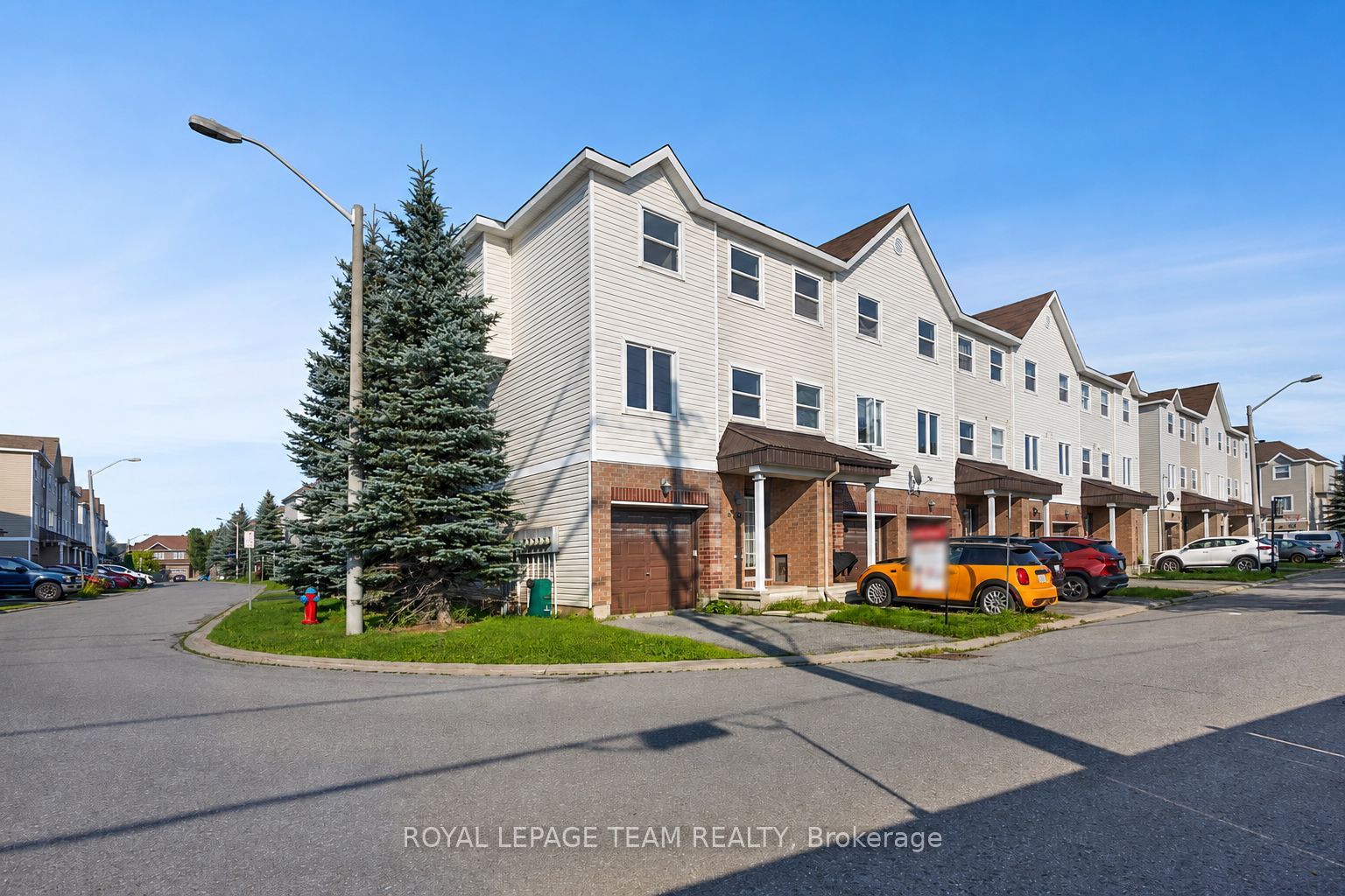 566 Simran Private, Nepean 2
