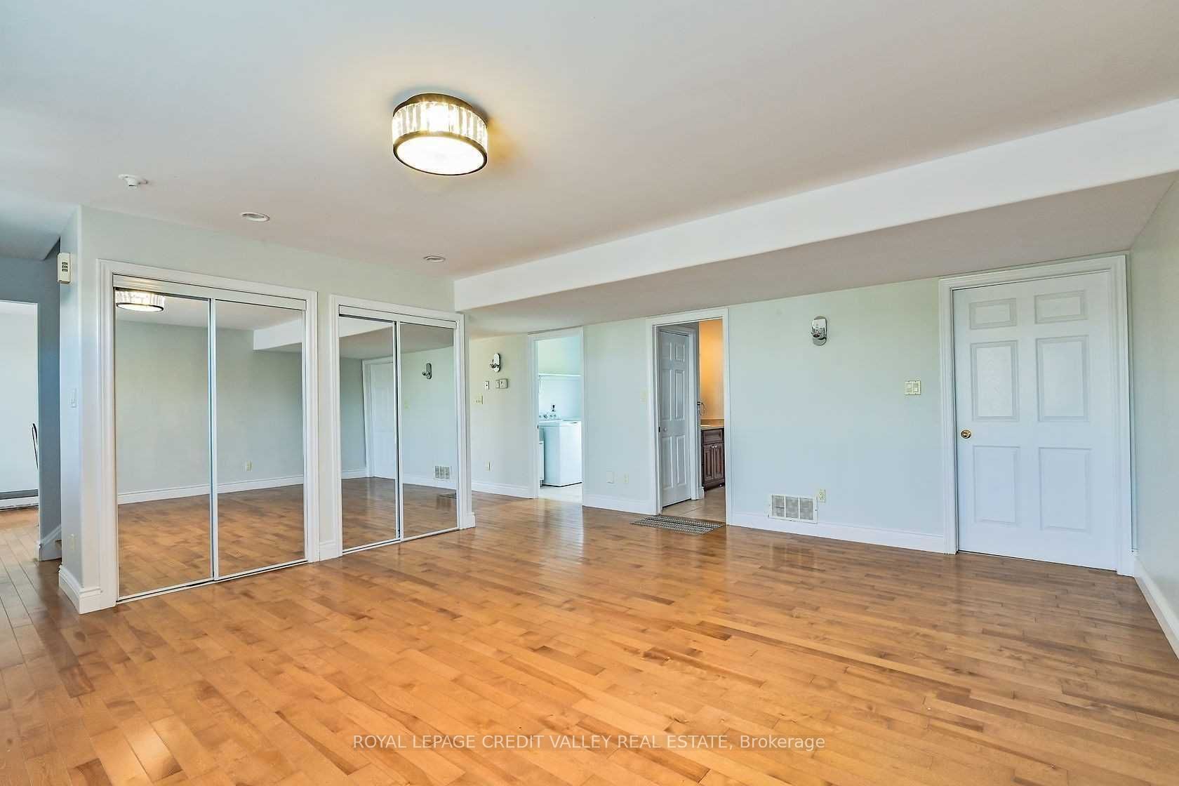 384169 20th Side Road N, Amaranth 4