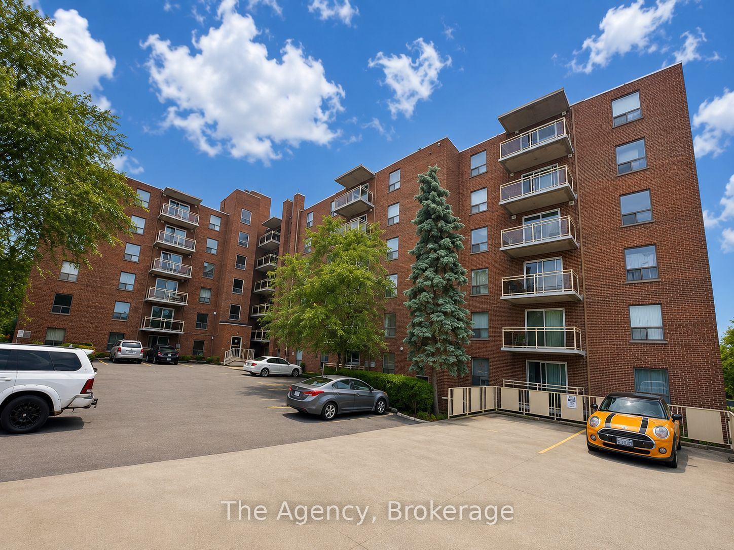 Unit 309 - 99 Church Street, St. Catharines 2