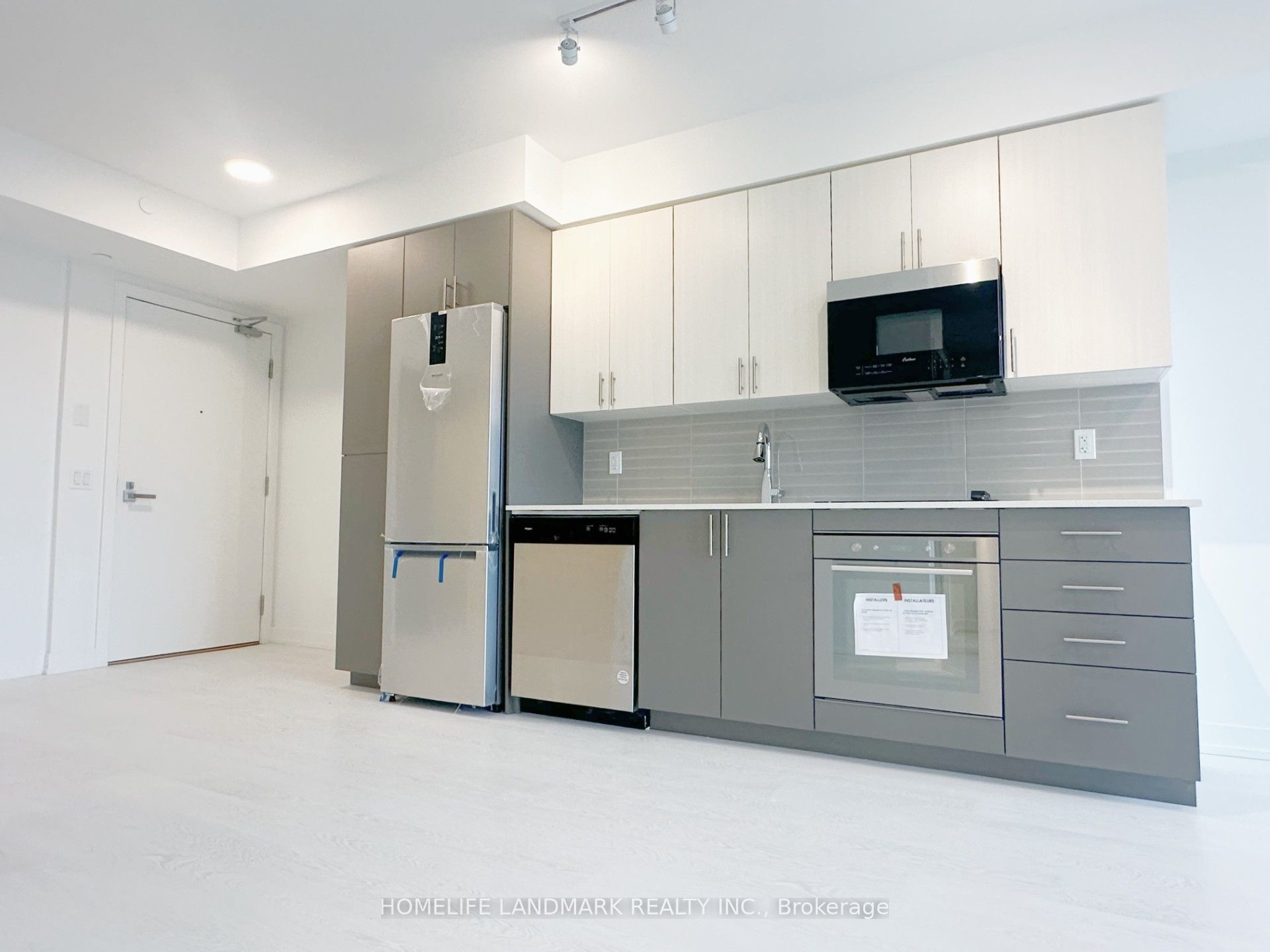 Unit 307 - 415 Main Street W, Hamilton 2