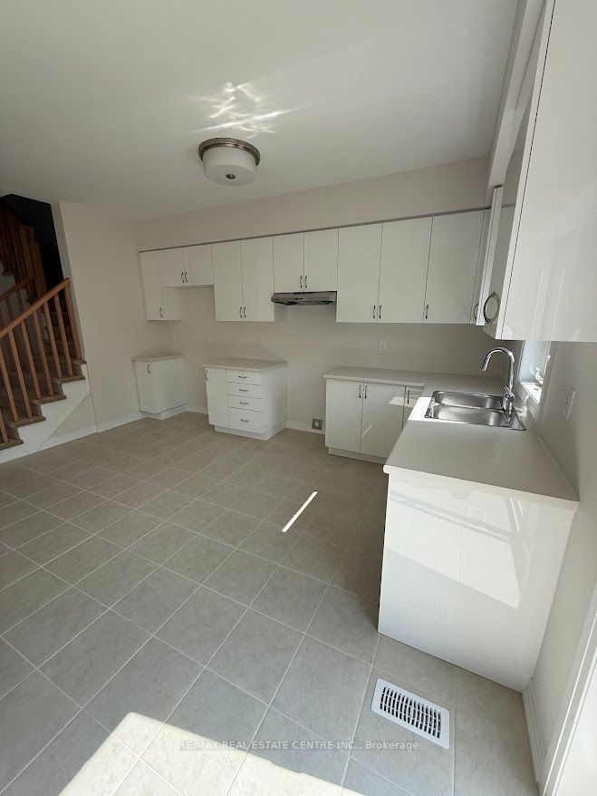 Unit 53 - 313 Conklin Road W, Brantford 5