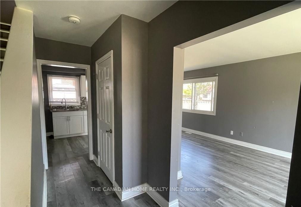 7267 Fern Ave Avenue, Niagara Falls 5