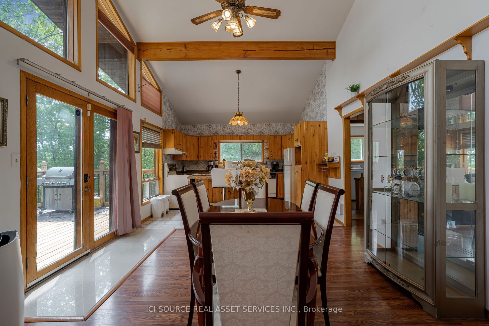 933 Ferguson Road, Armour 4