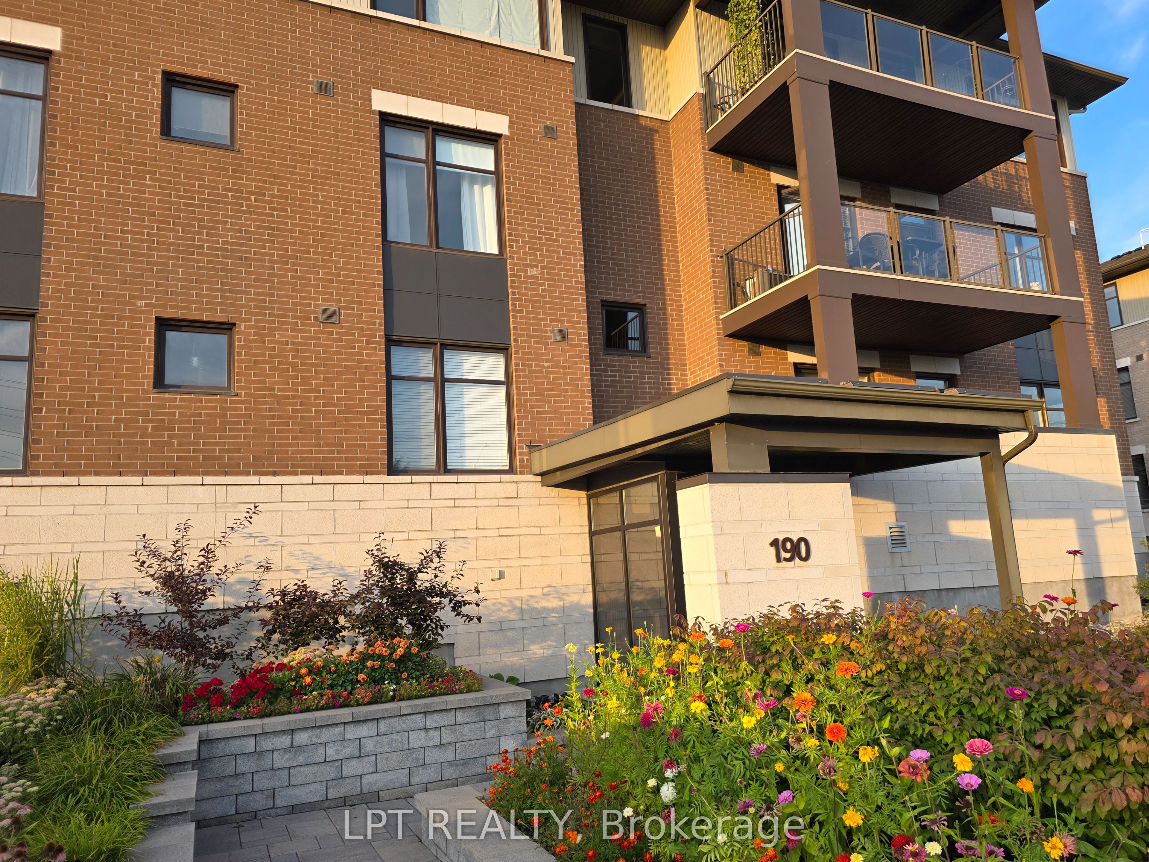 Unit 203 - 190 GUELPH Private, Kanata 3