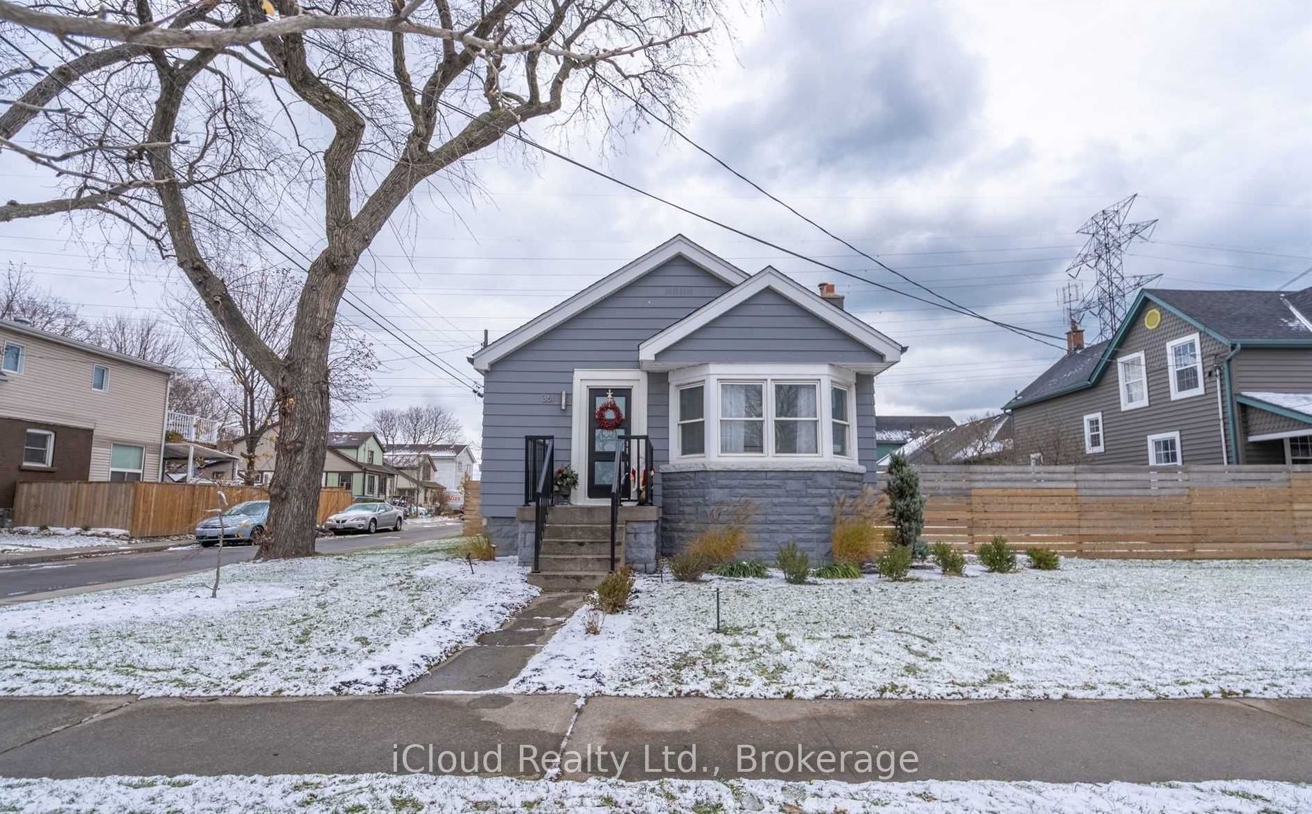 Unit Main - 361 Beach Boulevard W, Hamilton 2