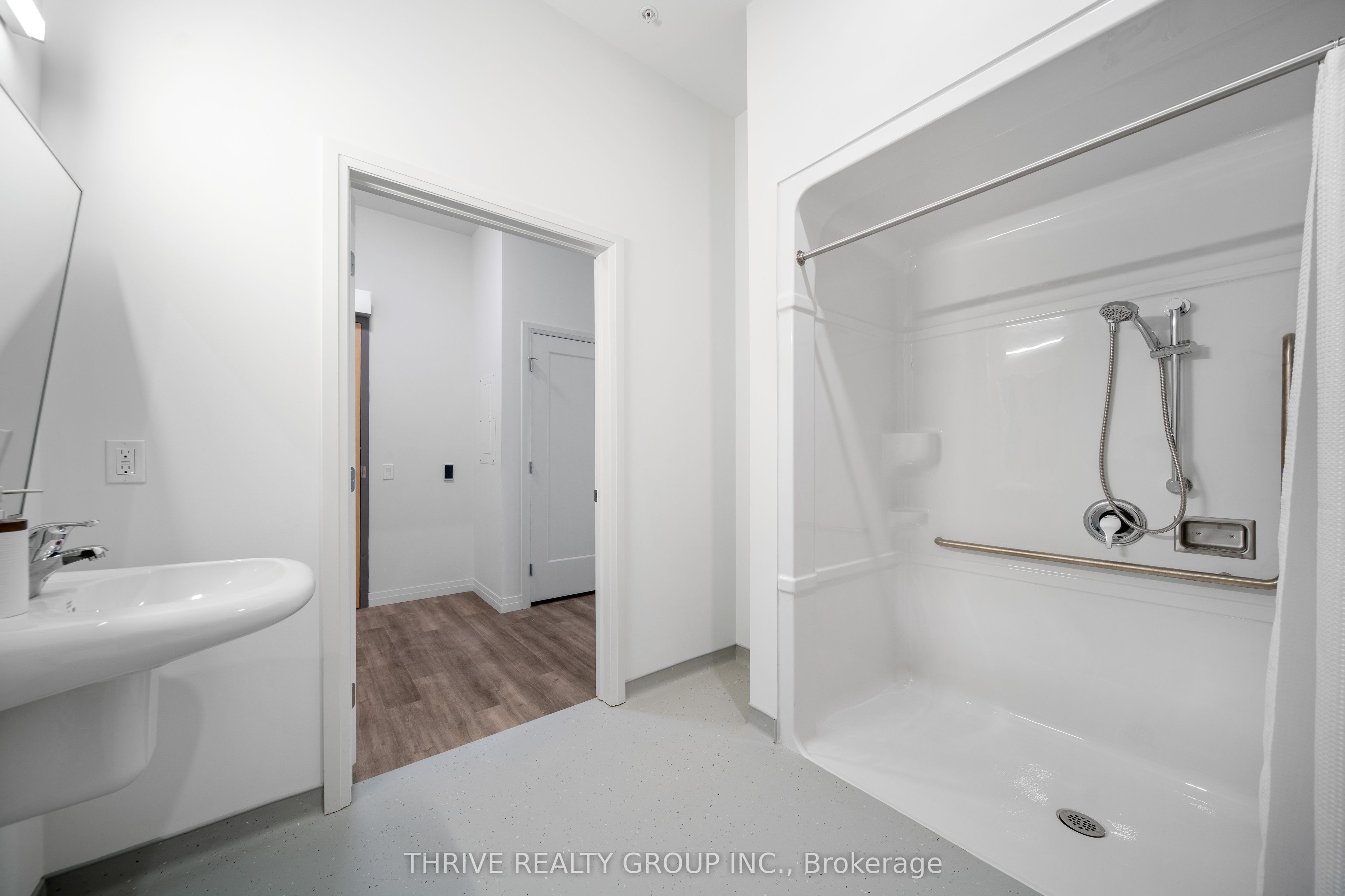 Unit 412 - 373 Hill Street, London 3
