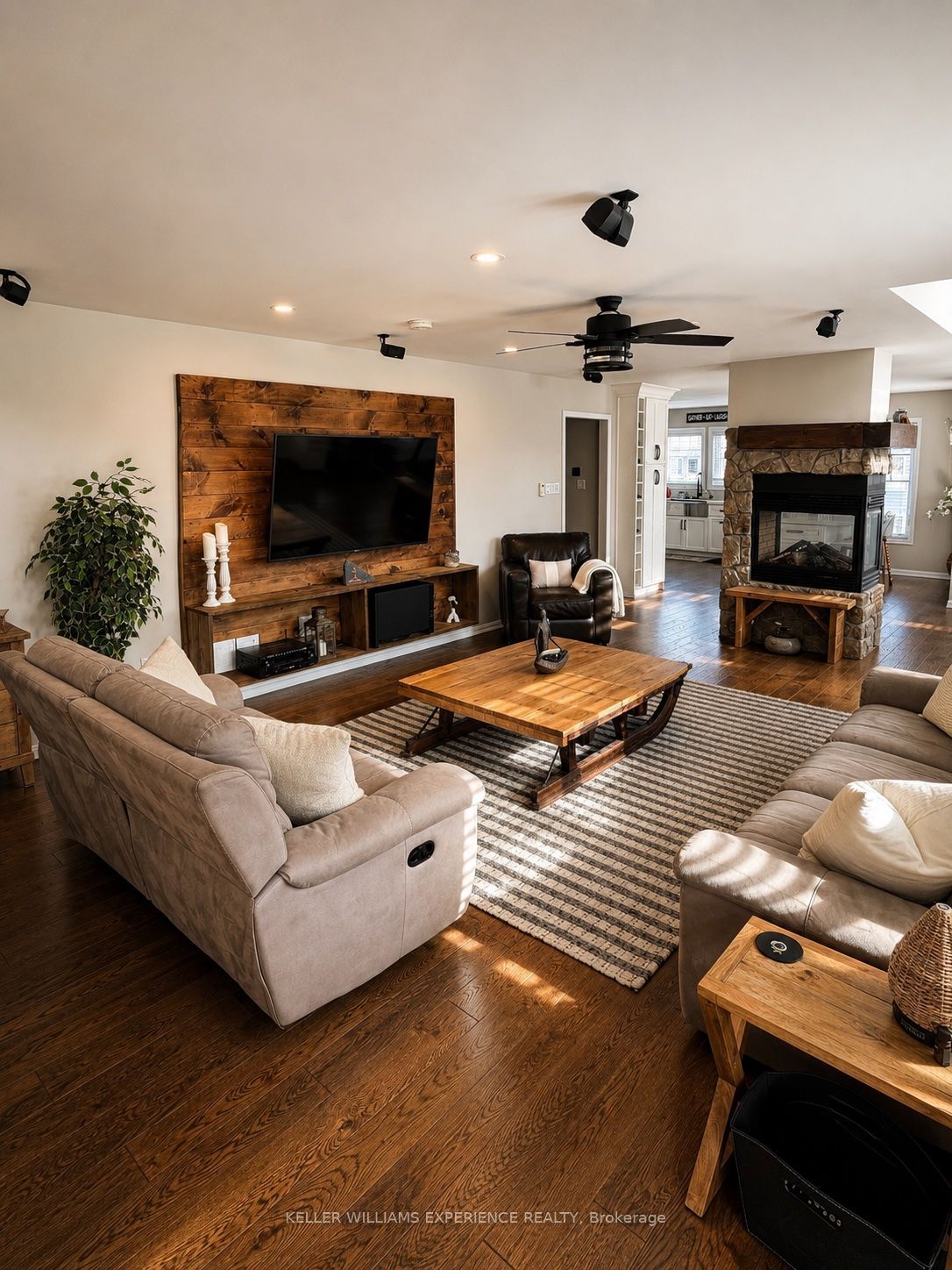 Unit 9 - 16 Carnoustie Lane, Georgian Bay 3