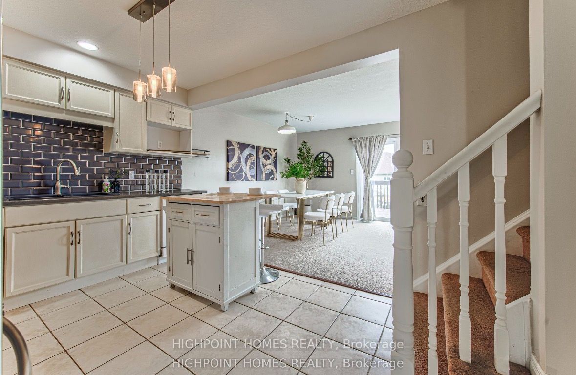 58 Hasler Crescent, Guelph 4