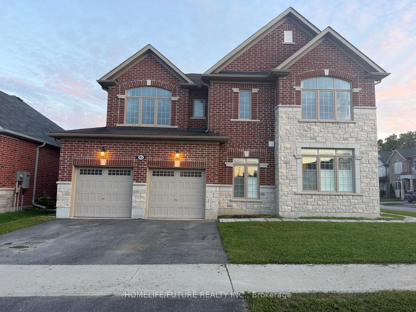 Unit Main & 2nd - 45 Pristine Trail, Cavan Monaghan 2