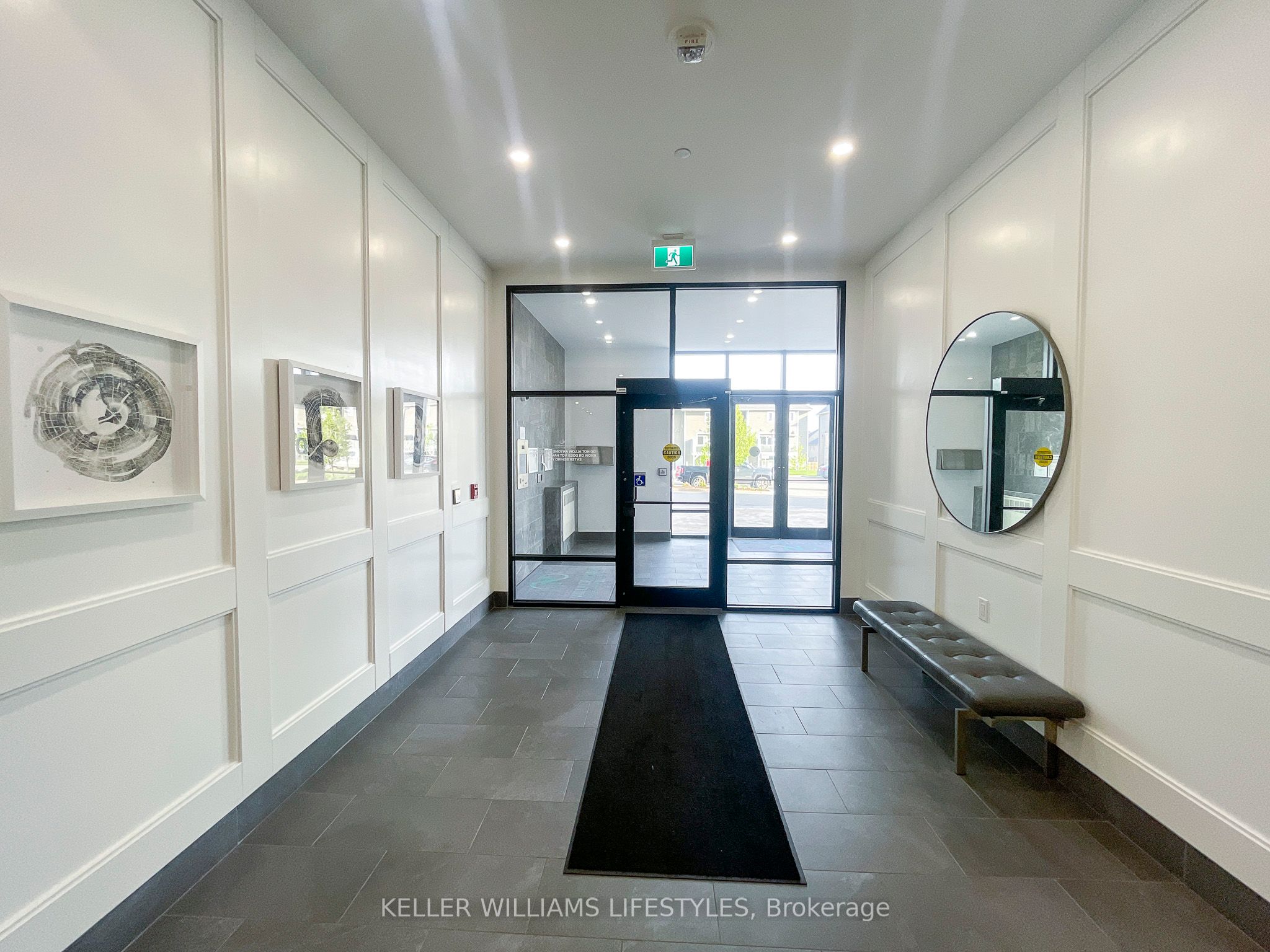Unit 512 - 260 Village Walk Boulevard, London 5