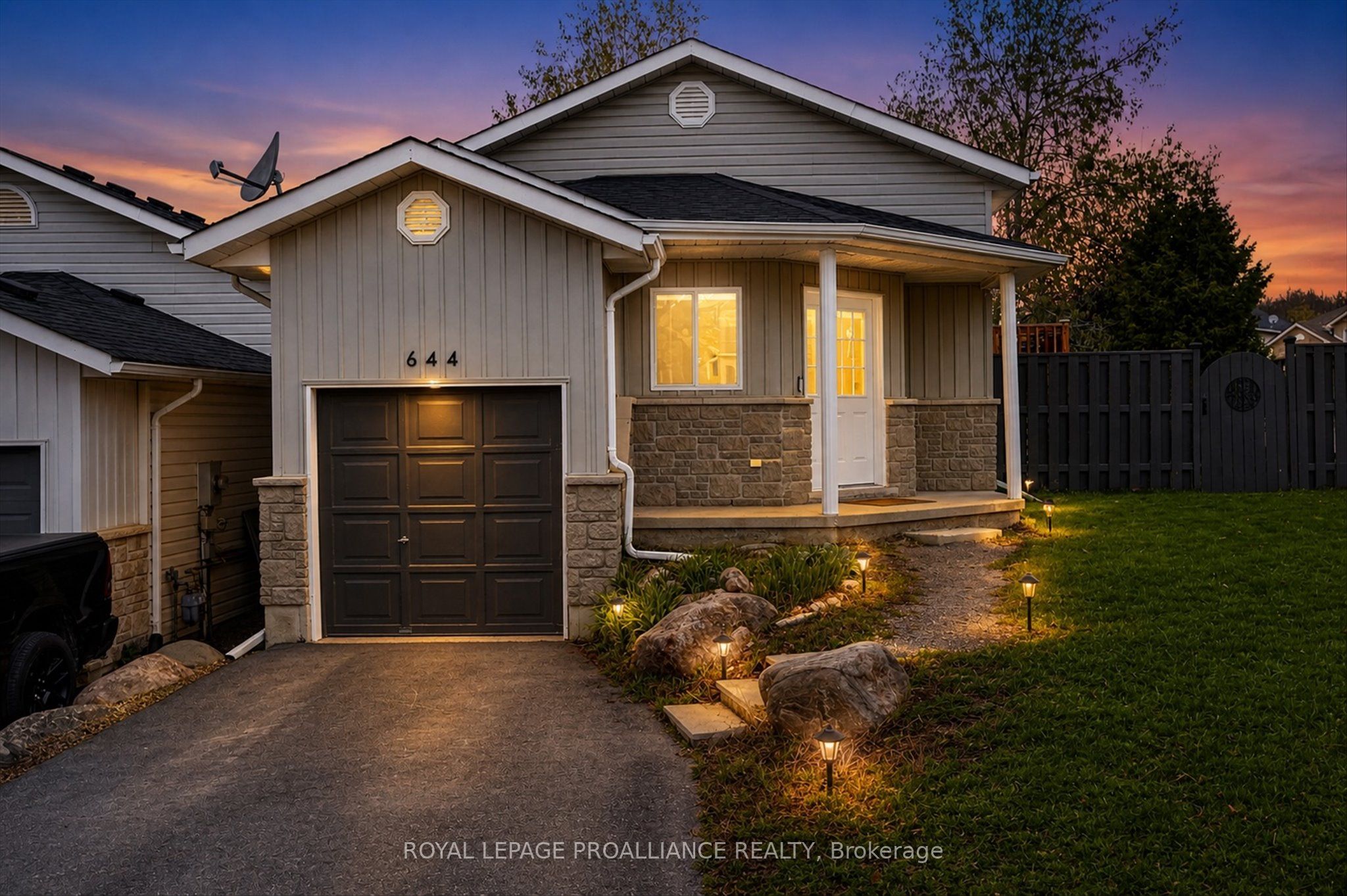 644 Trailview Drive, Peterborough 1