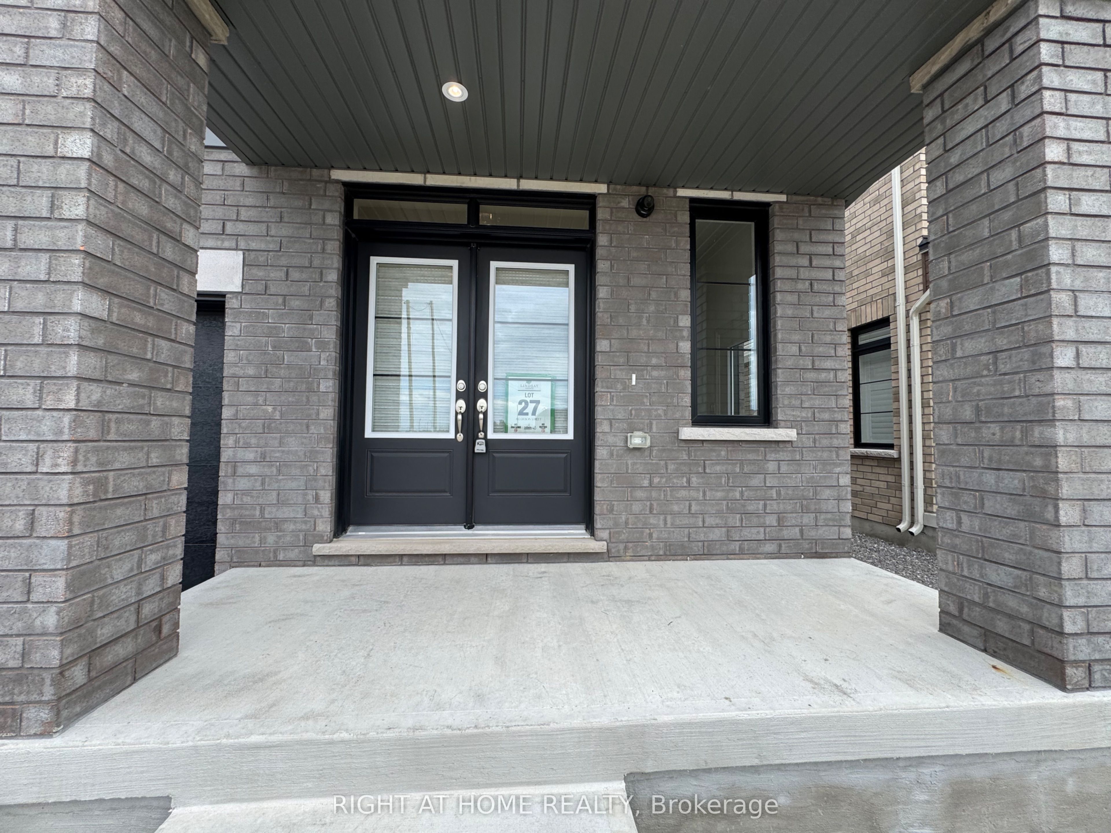 Unit Main - 60 Debois Street, Kawartha Lakes 4