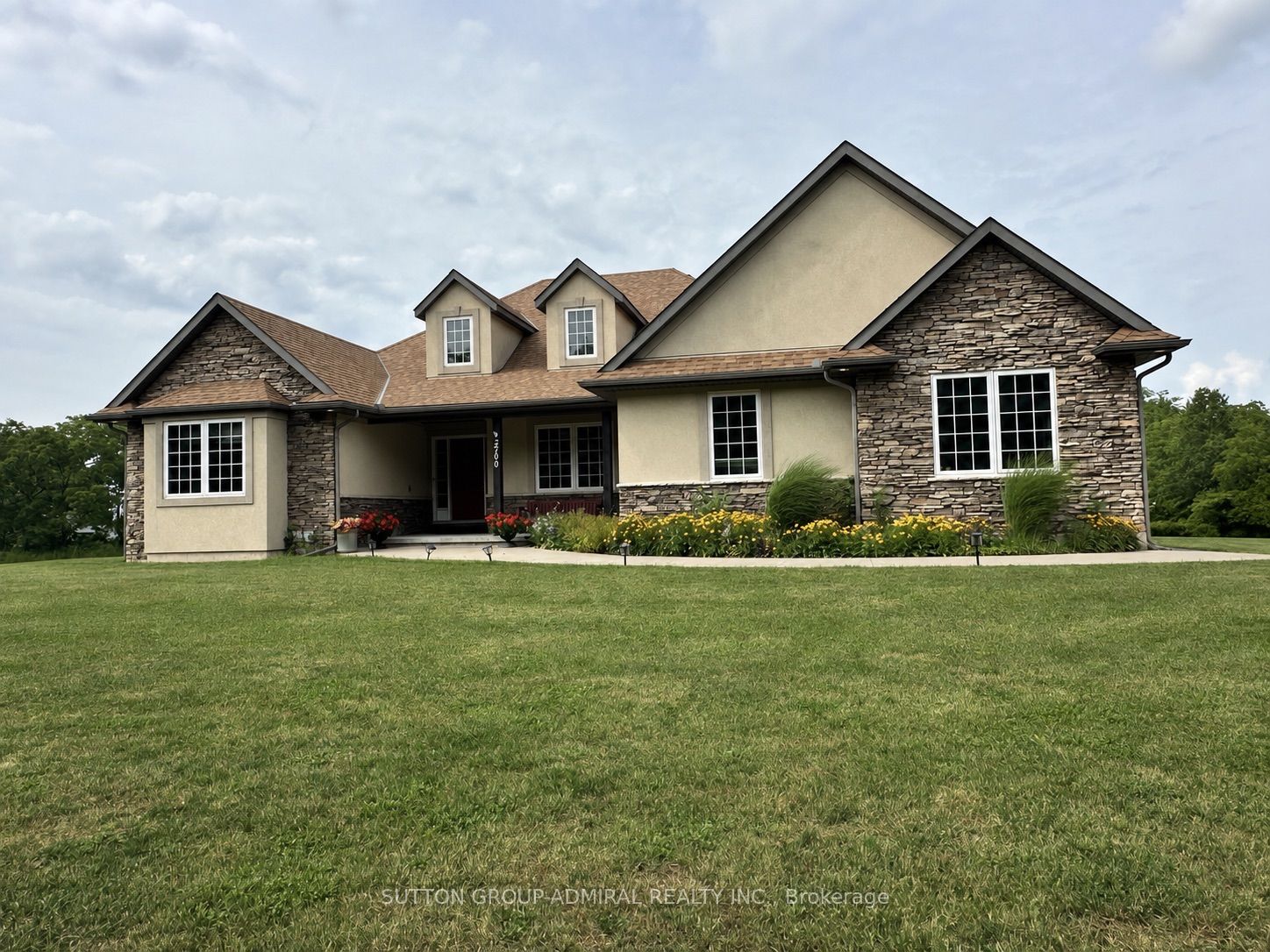 2700 Bridge Street, Fort Erie 5