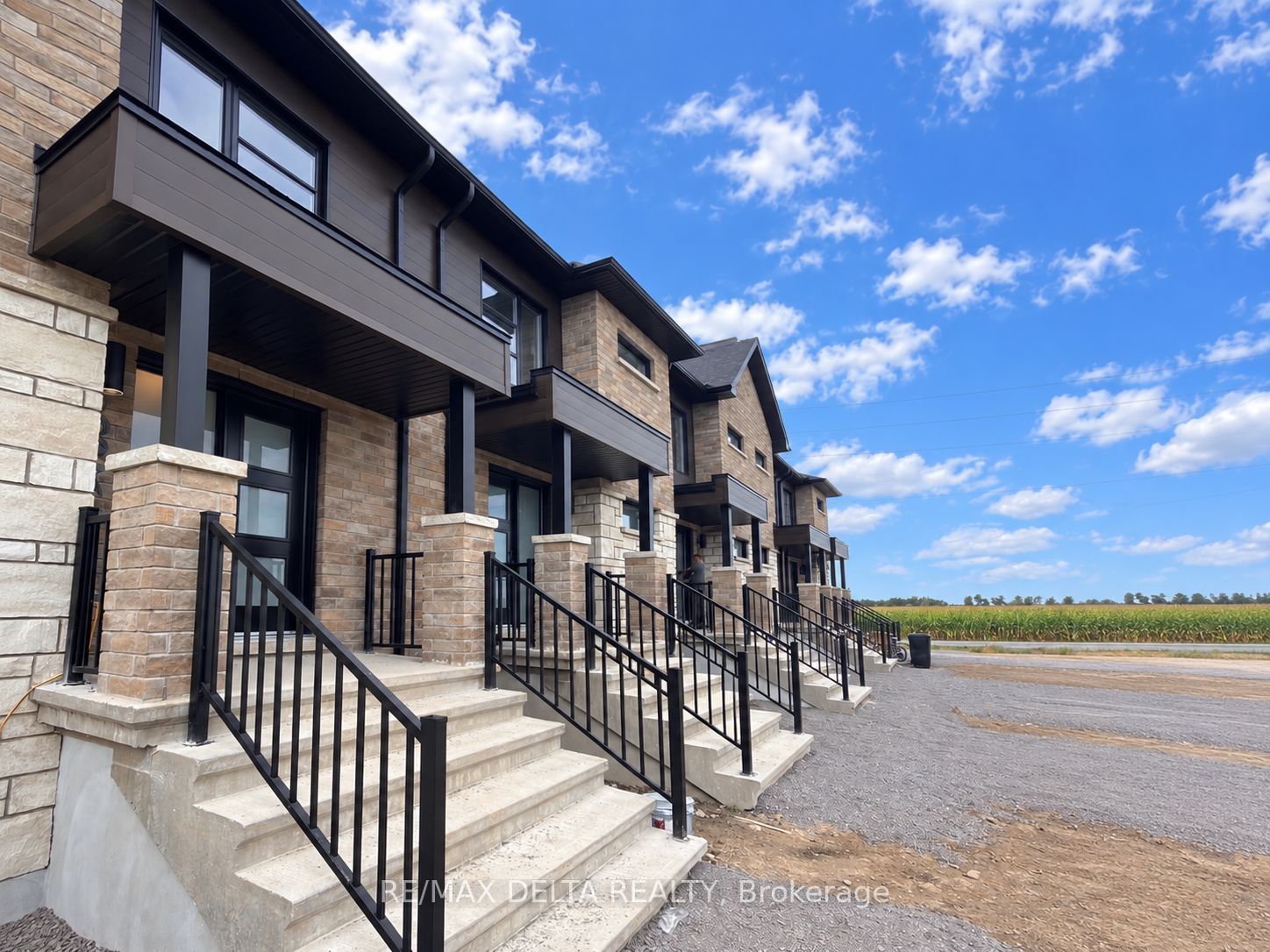 55 CARPE Street, Casselman 3
