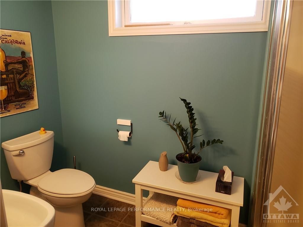 3376 Chilliwack Way, Orleans-Gloucester 5