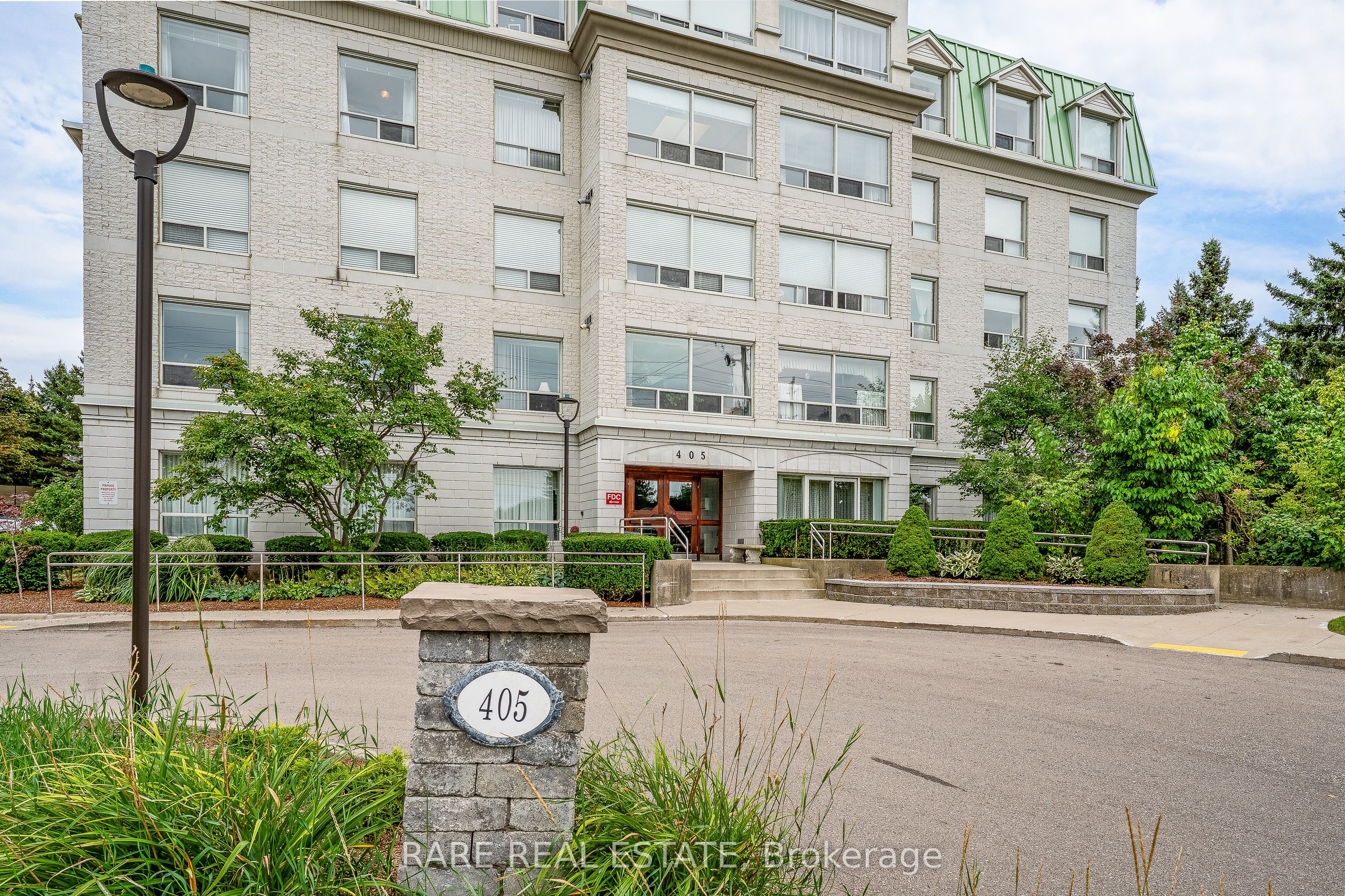 Unit 403 - 405 Erb Street W, Waterloo 2