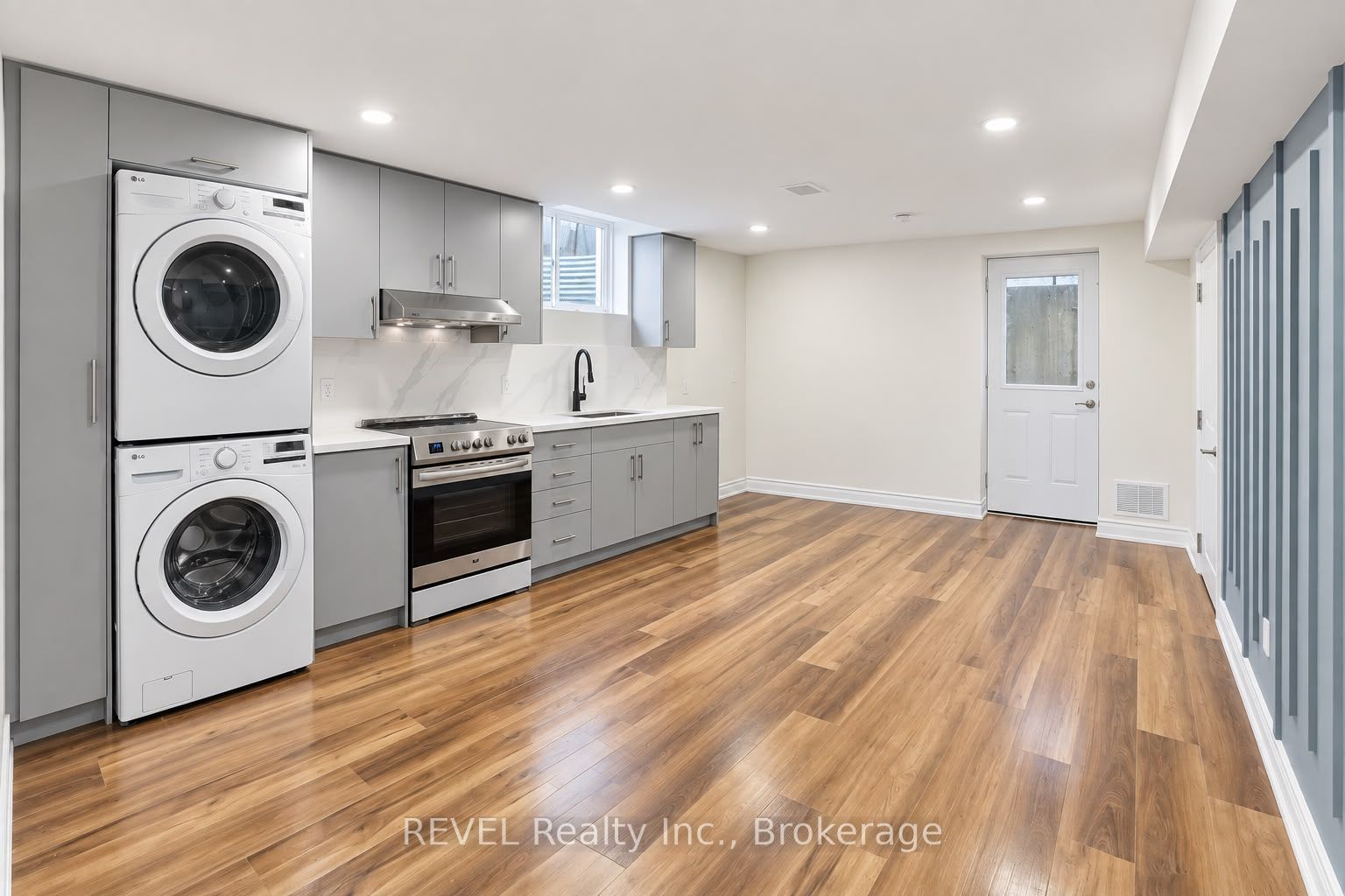 Unit LOWER - 15 IRONWOOD Court, Thorold 2