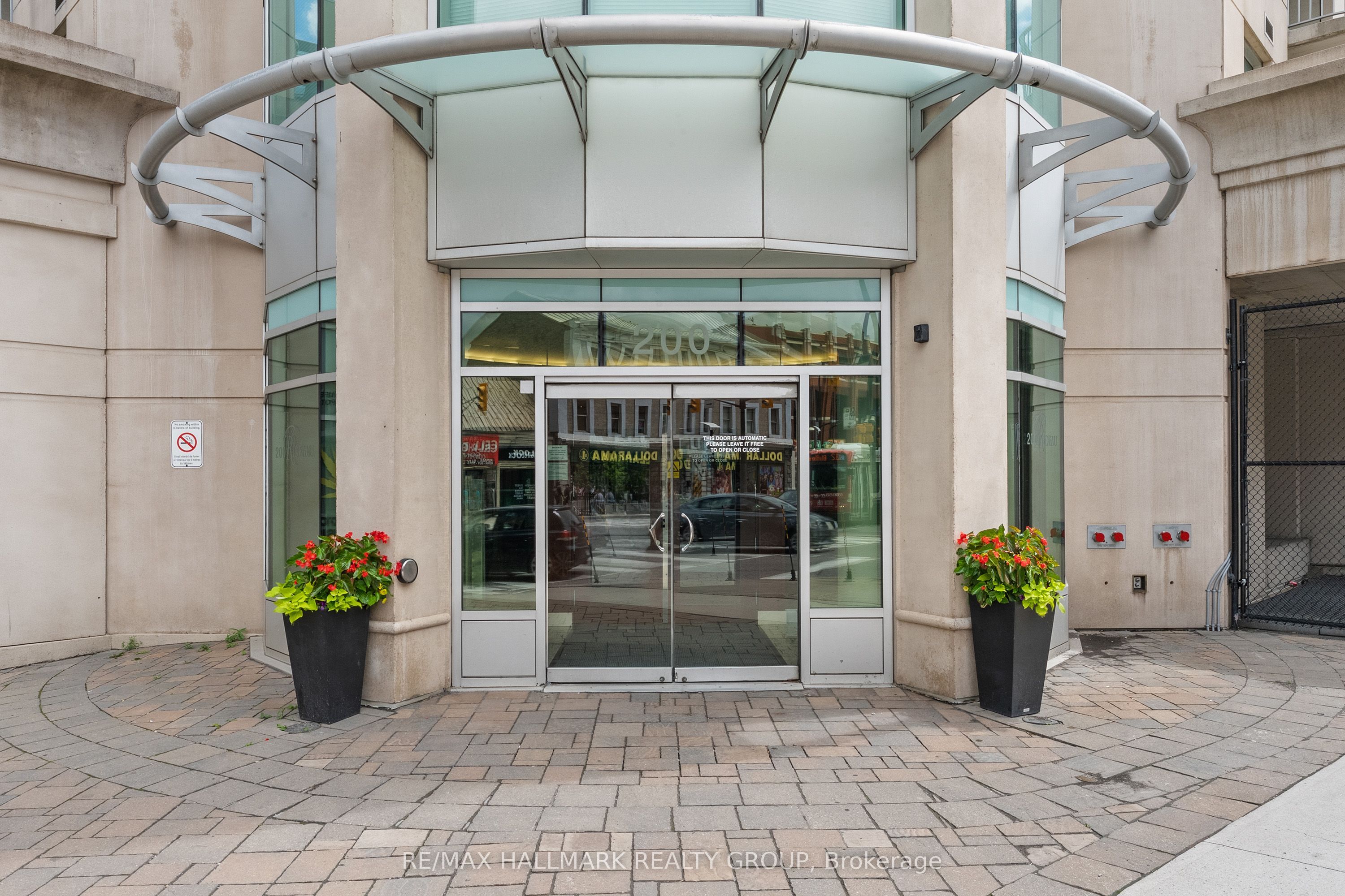 Unit 1702 - 200 Rideau Street, Ottawa 2