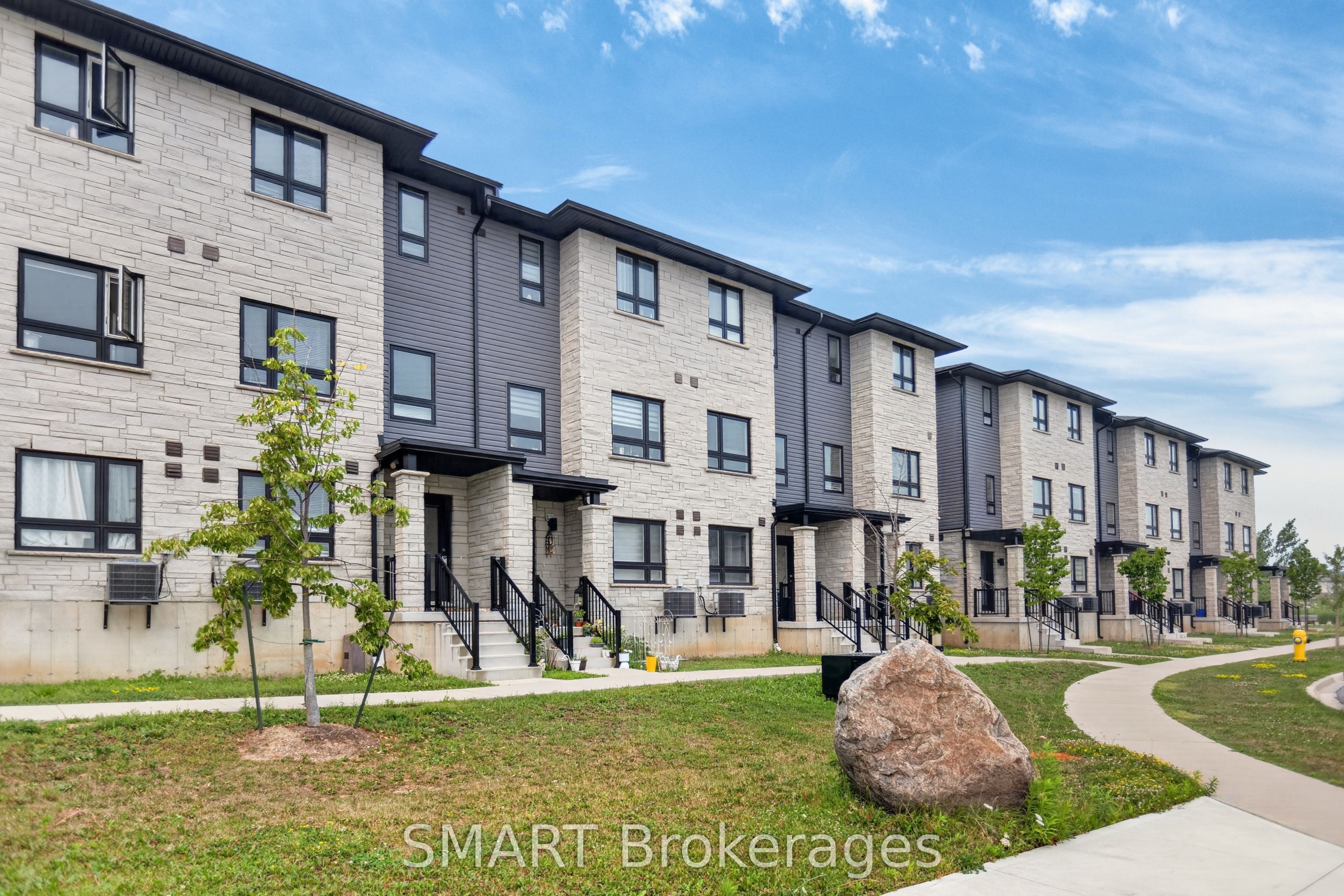 Unit 10 - 51 Sparrow Avenue, Cambridge 4