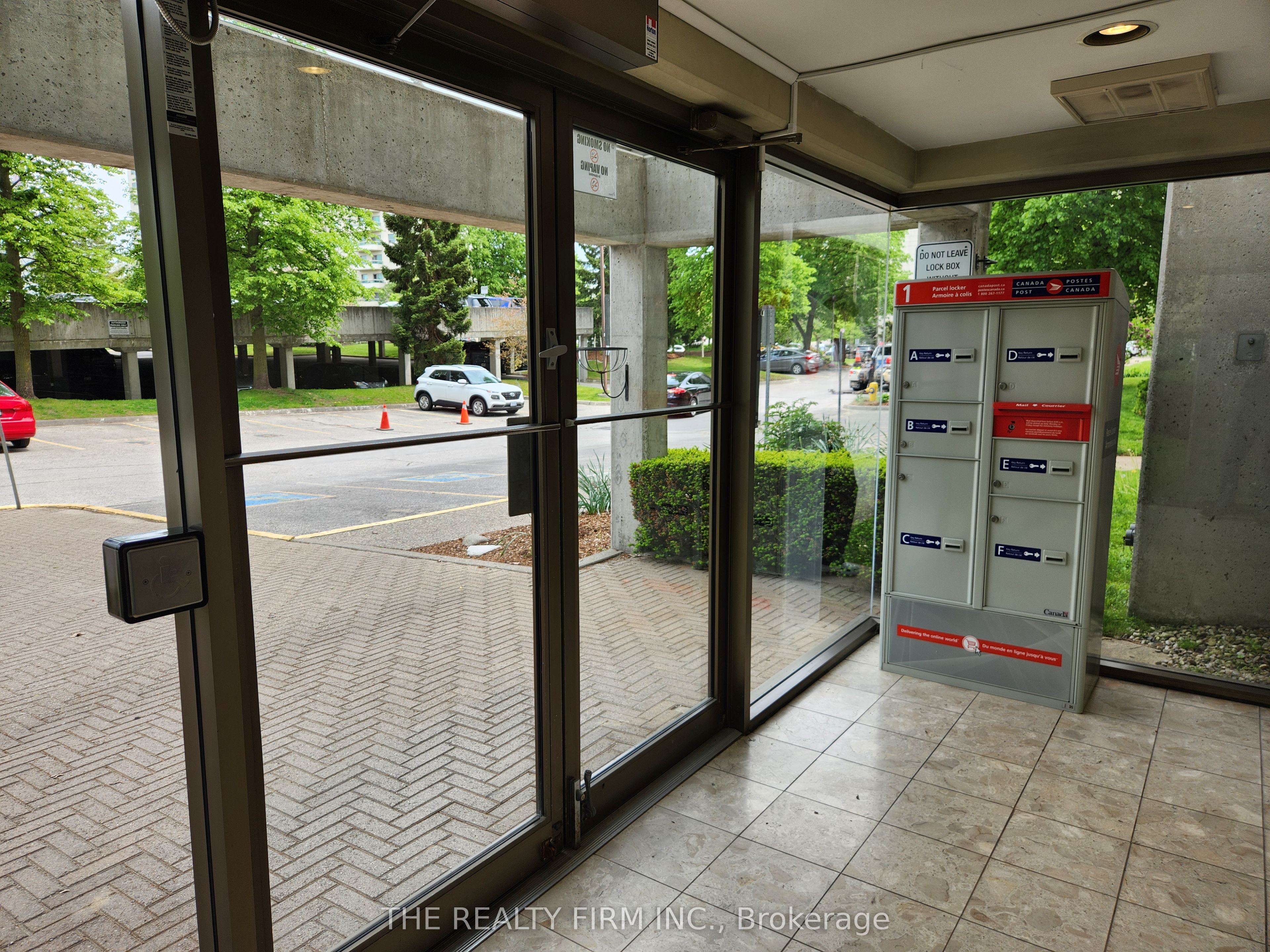 Unit 309 - 570 Proudfoot Lane, London 3