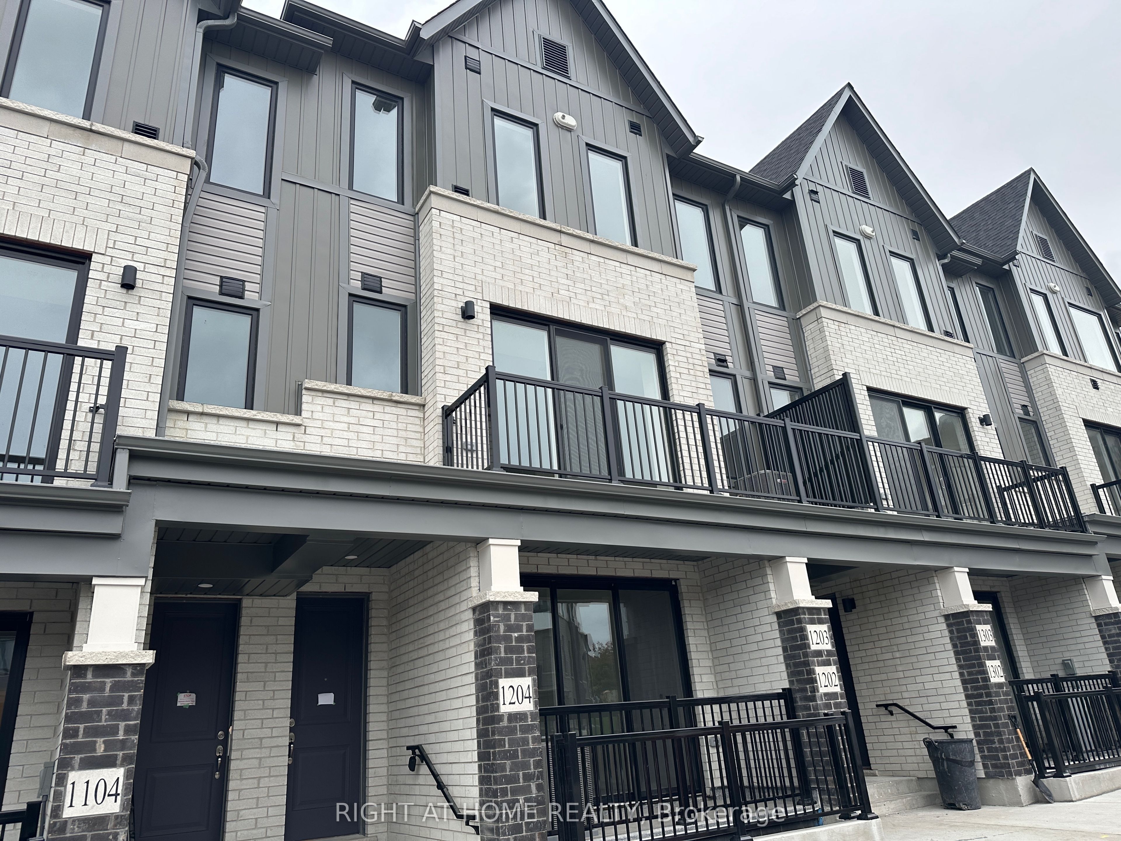 Unit 1204 - 160 Densmore Road, Cobourg 1