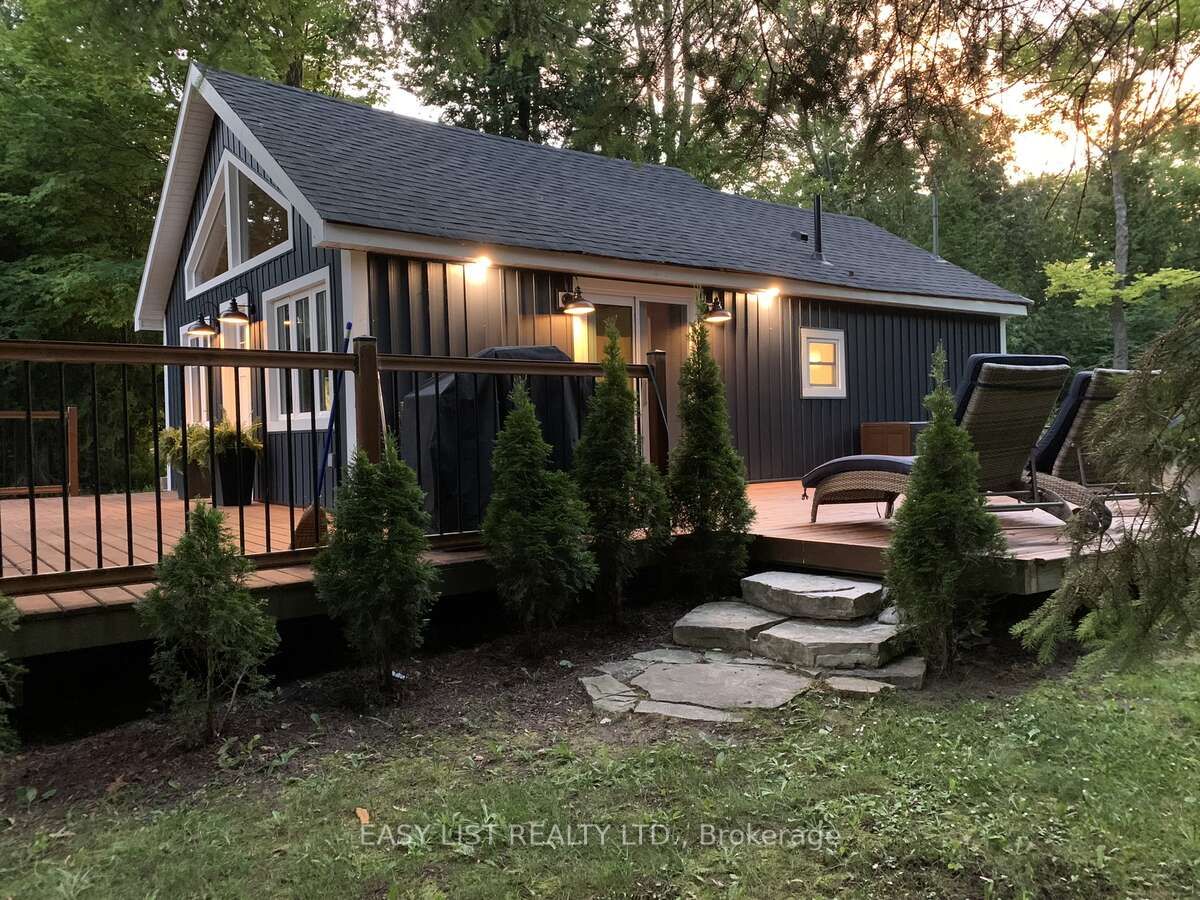 858 Howdenvale Road, South Bruce Peninsula 2