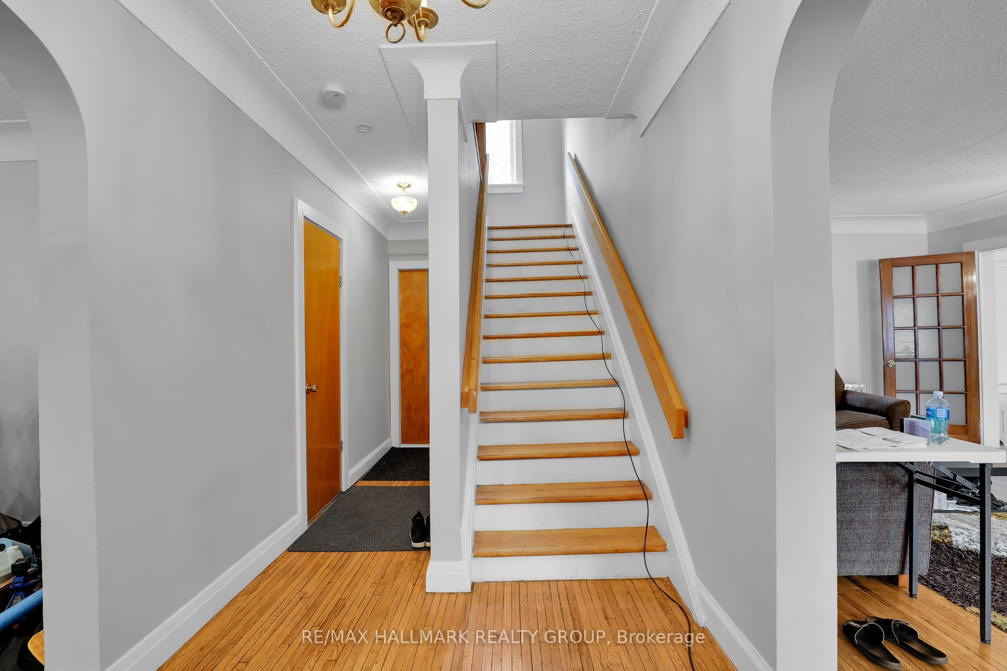 310 Mona Avenue, Ottawa 3