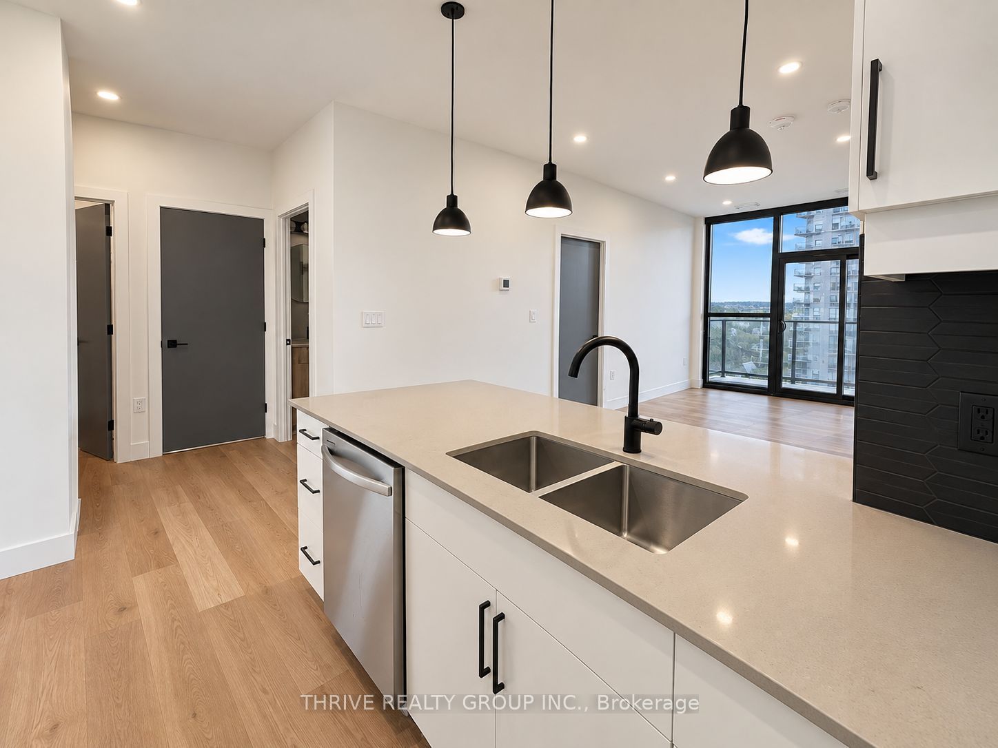Unit 823 - 100 Fullarton Street, London 5