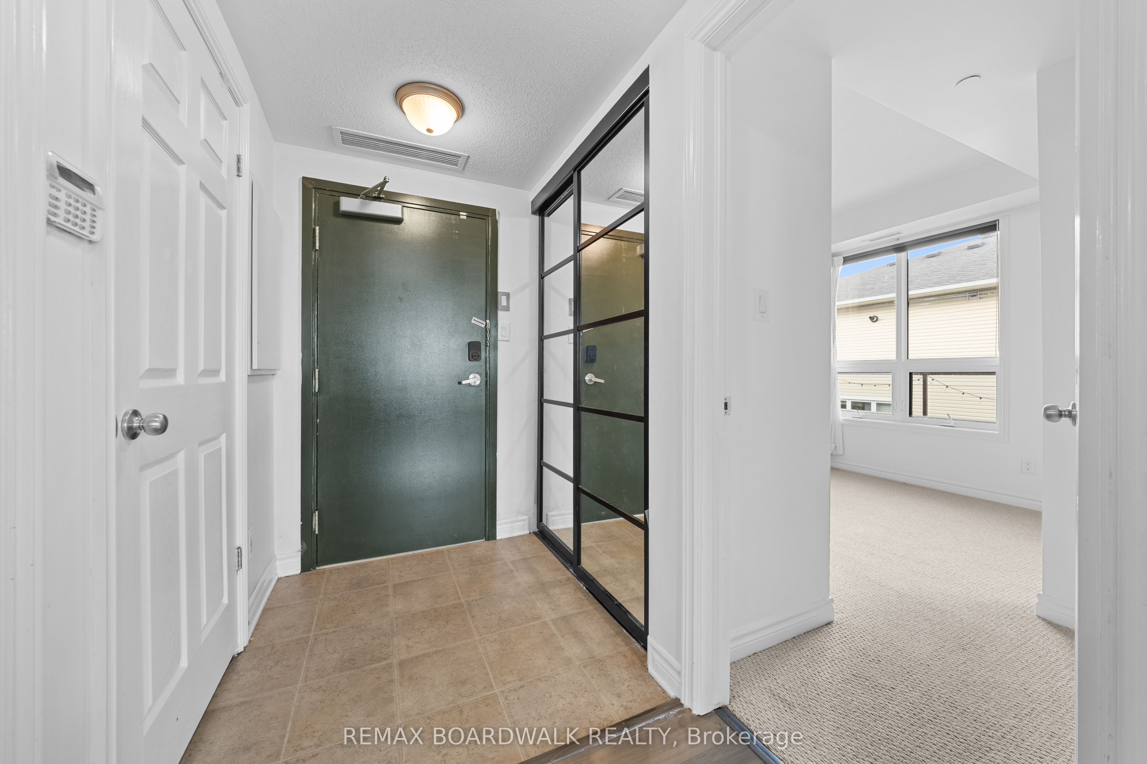 Unit 302 - 760 Chapman Mills Drive, Nepean 3