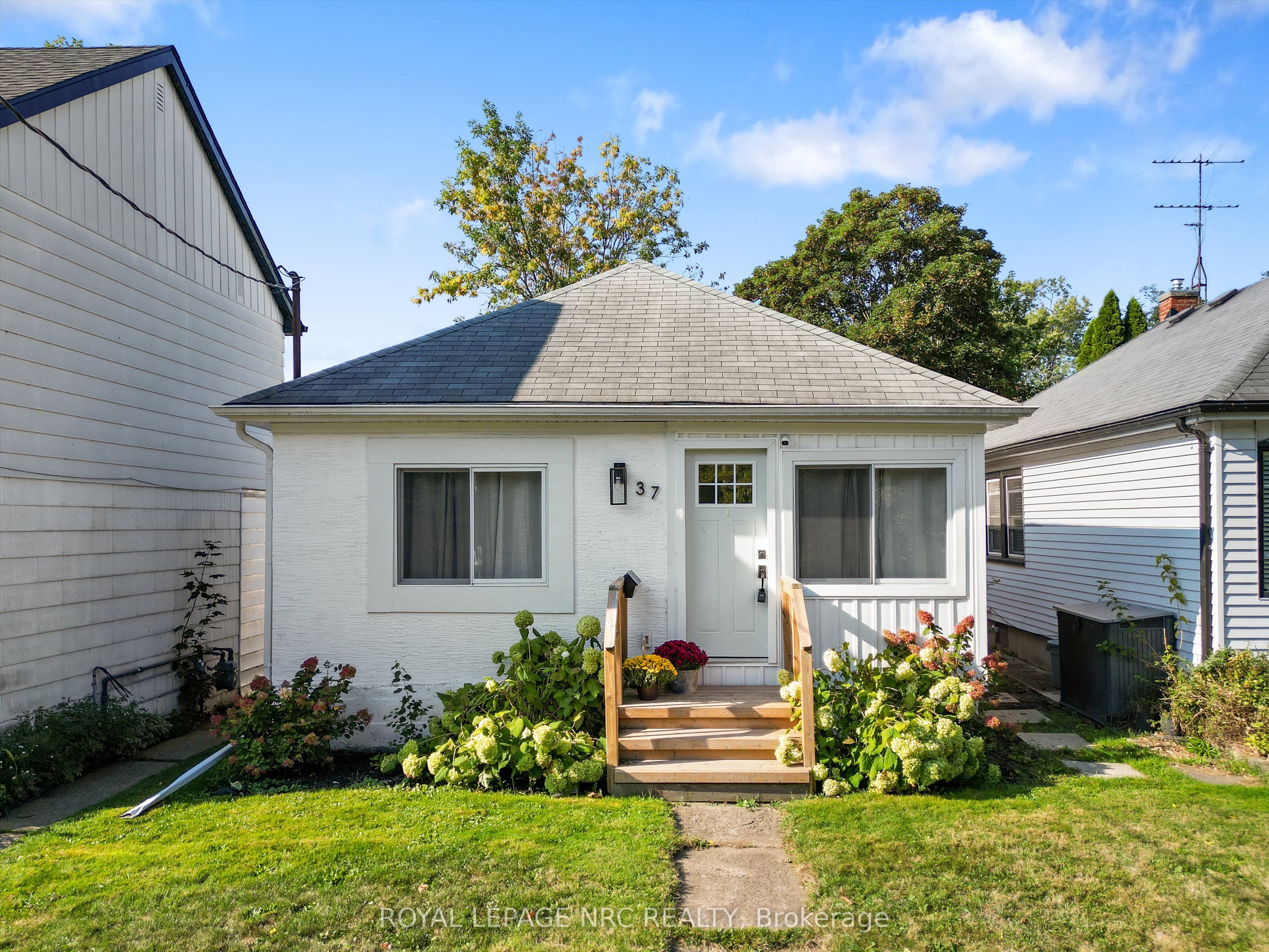 37 Lock Street, St. Catharines 3