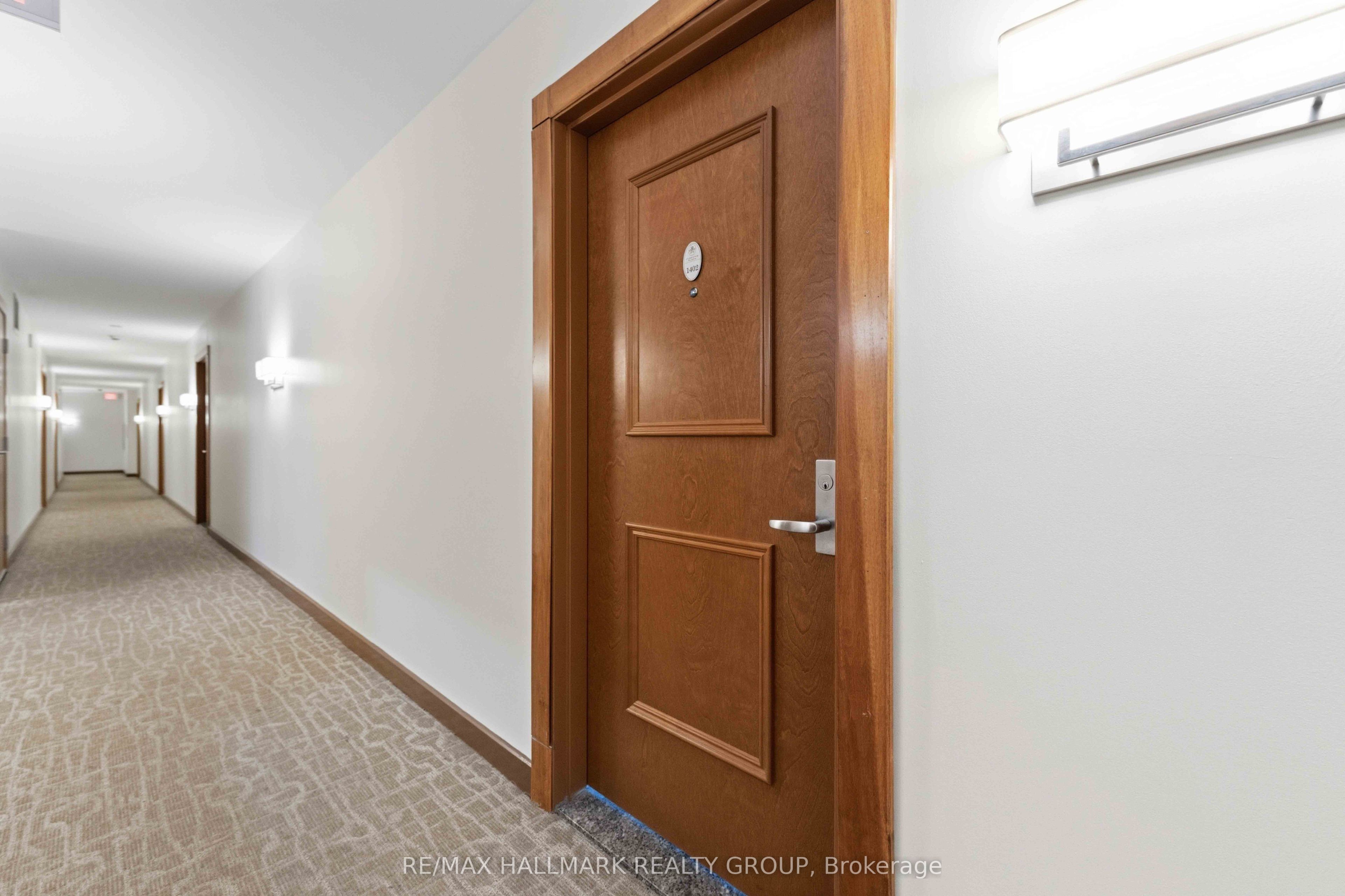 Unit 1402 - 195 Besserer Street, Ottawa 5